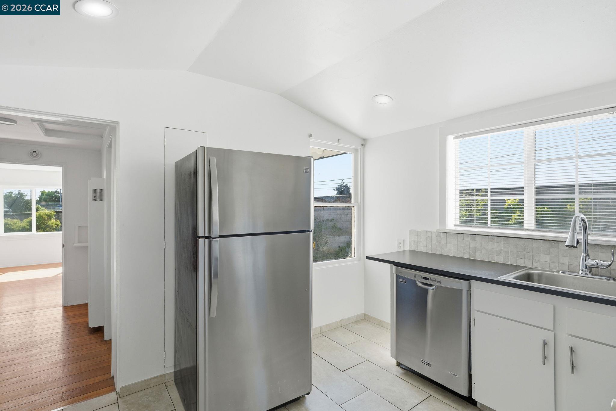 Detail Gallery Image 20 of 55 For 1532 Mariposa St, Richmond,  CA 94804 - – Beds | – Baths