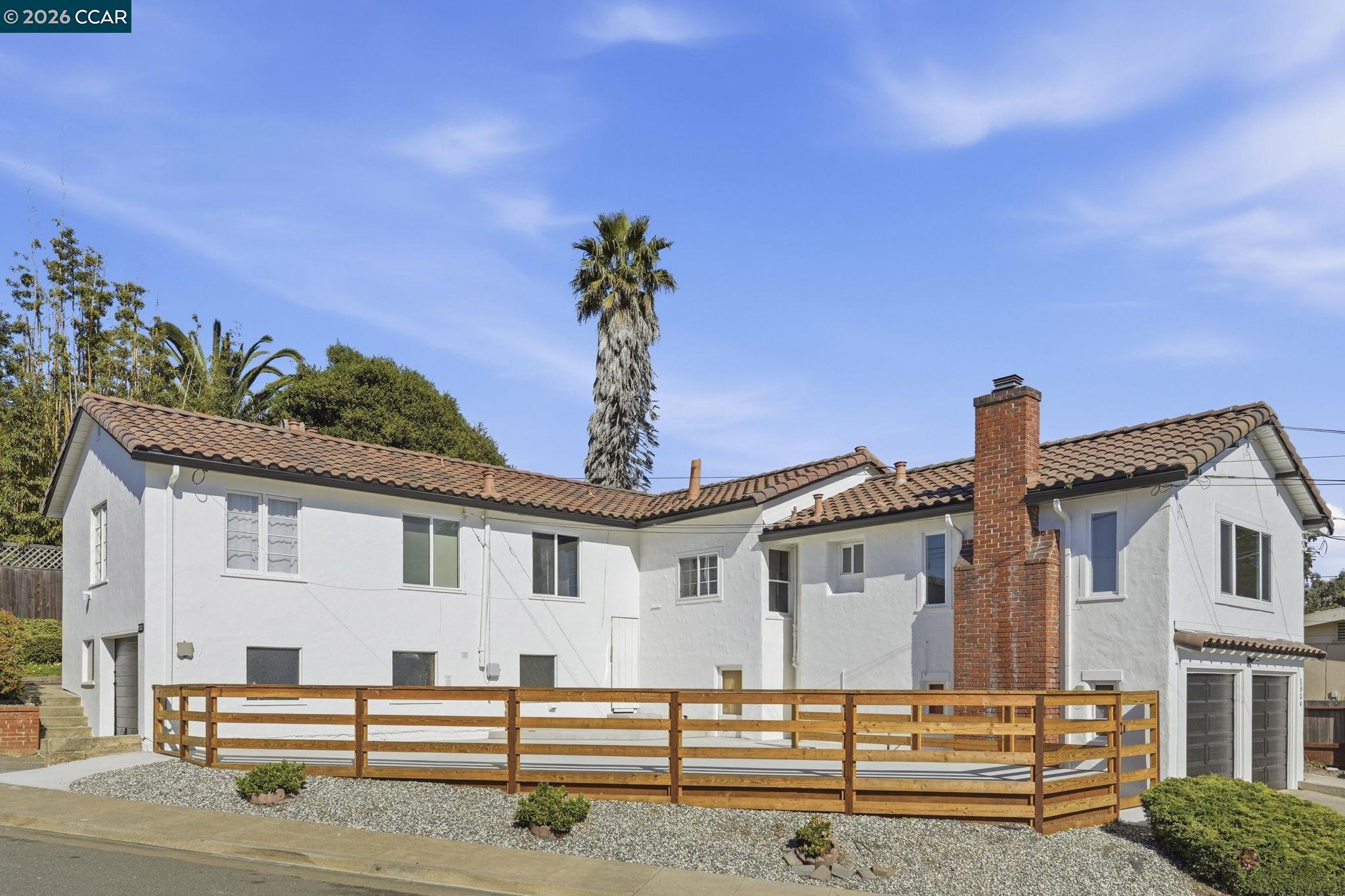 Detail Gallery Image 4 of 55 For 1532 Mariposa St, Richmond,  CA 94804 - – Beds | – Baths