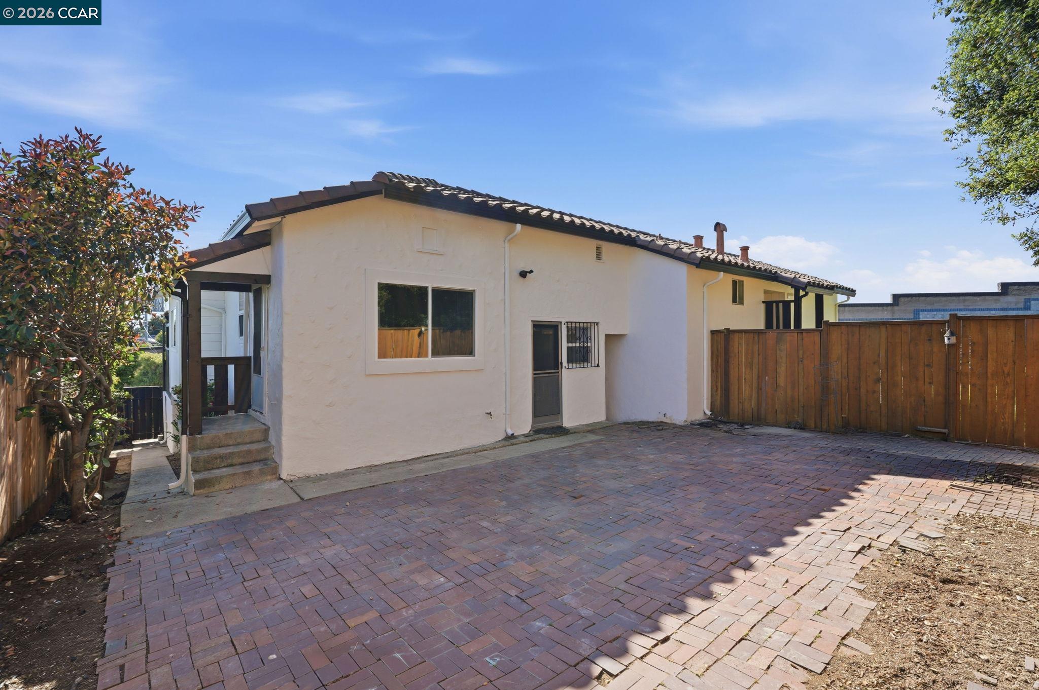 Detail Gallery Image 32 of 55 For 1532 Mariposa St, Richmond,  CA 94804 - – Beds | – Baths