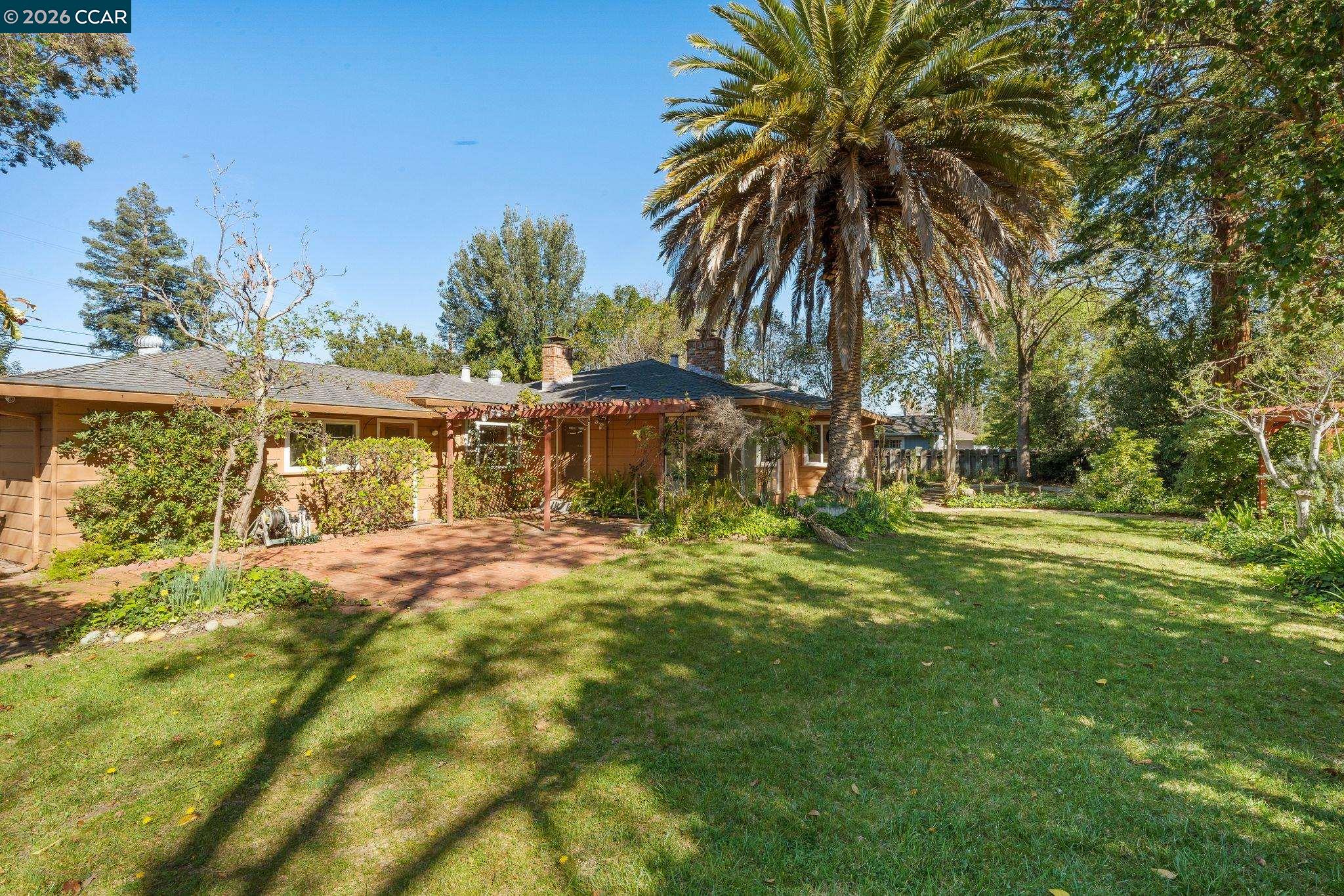 Detail Gallery Image 30 of 47 For 1174 Saint Francis Dr, Concord,  CA 94518 - 3 Beds | 2 Baths