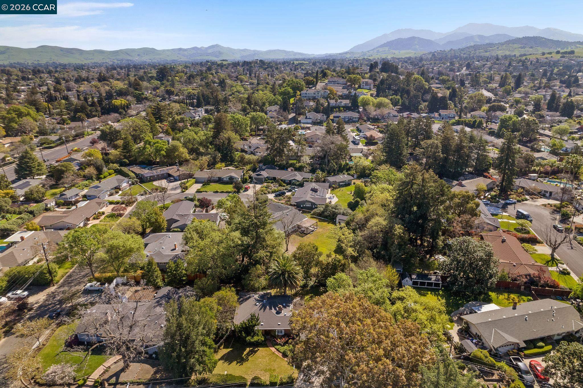 Detail Gallery Image 43 of 47 For 1174 Saint Francis Dr, Concord,  CA 94518 - 3 Beds | 2 Baths