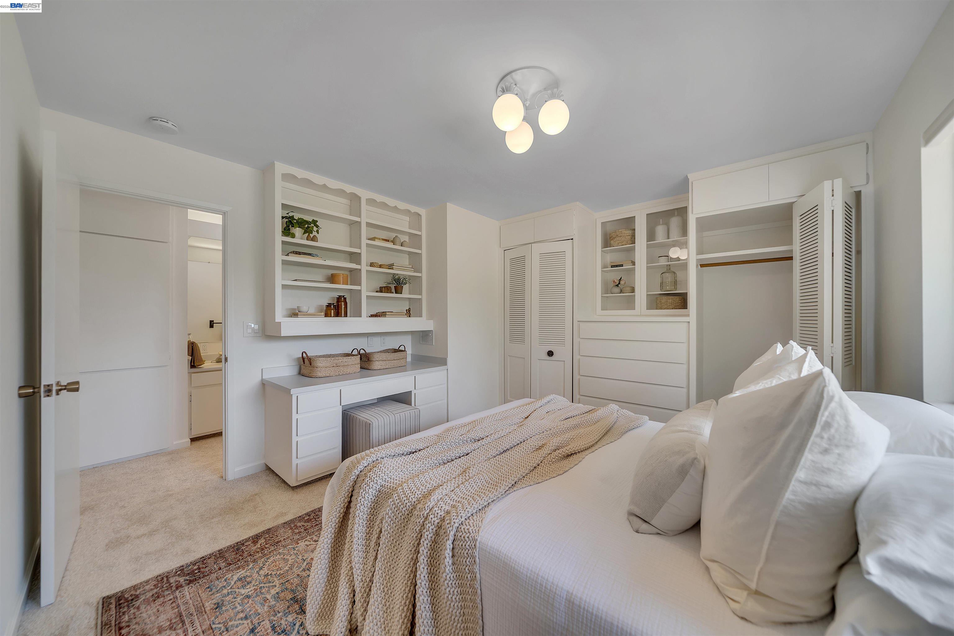 Detail Gallery Image 38 of 52 For 1121 El Sur Way, Sacramento,  CA 95864 - 6 Beds | 4 Baths