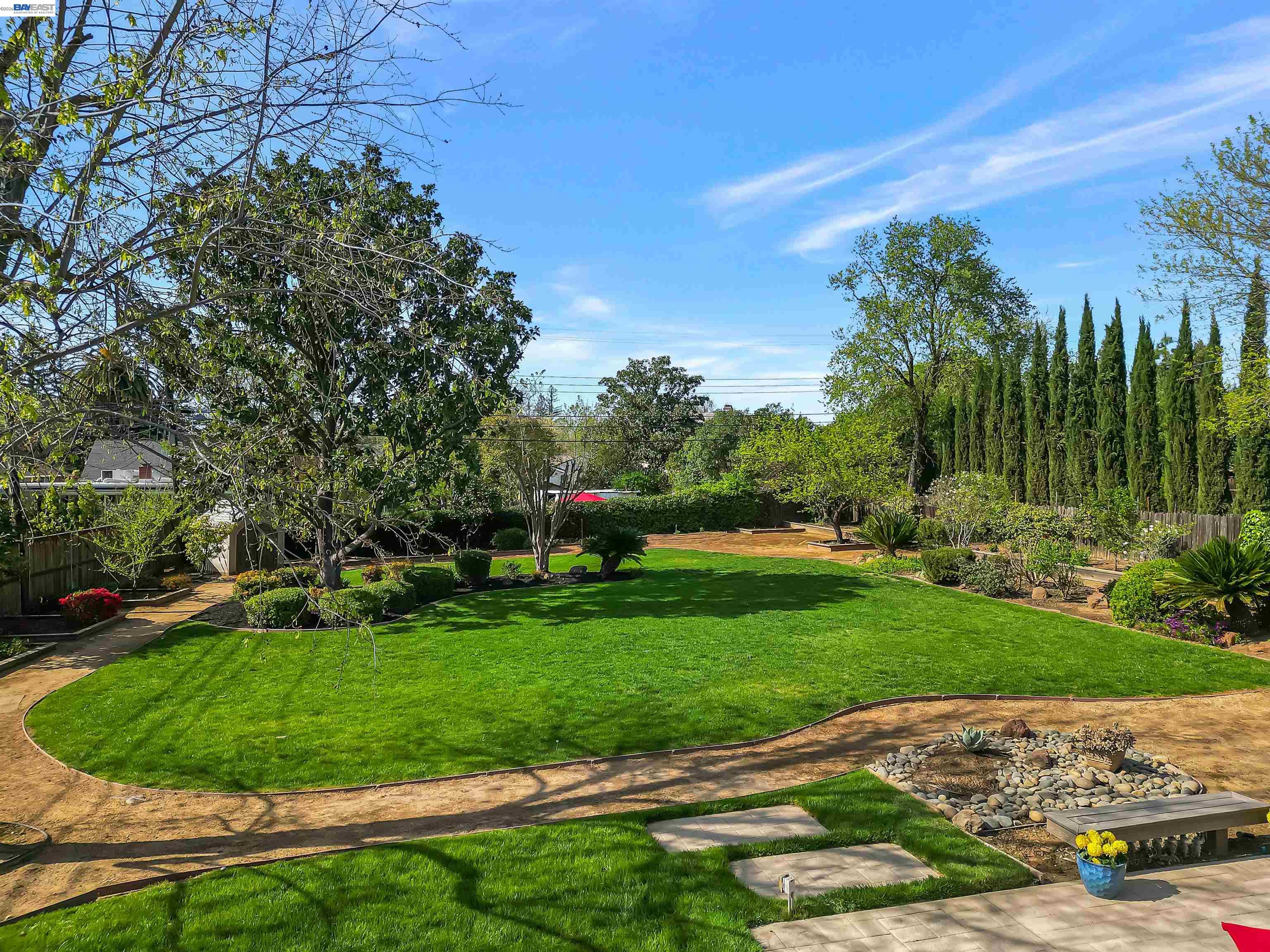 Detail Gallery Image 51 of 52 For 1121 El Sur Way, Sacramento,  CA 95864 - 6 Beds | 4 Baths