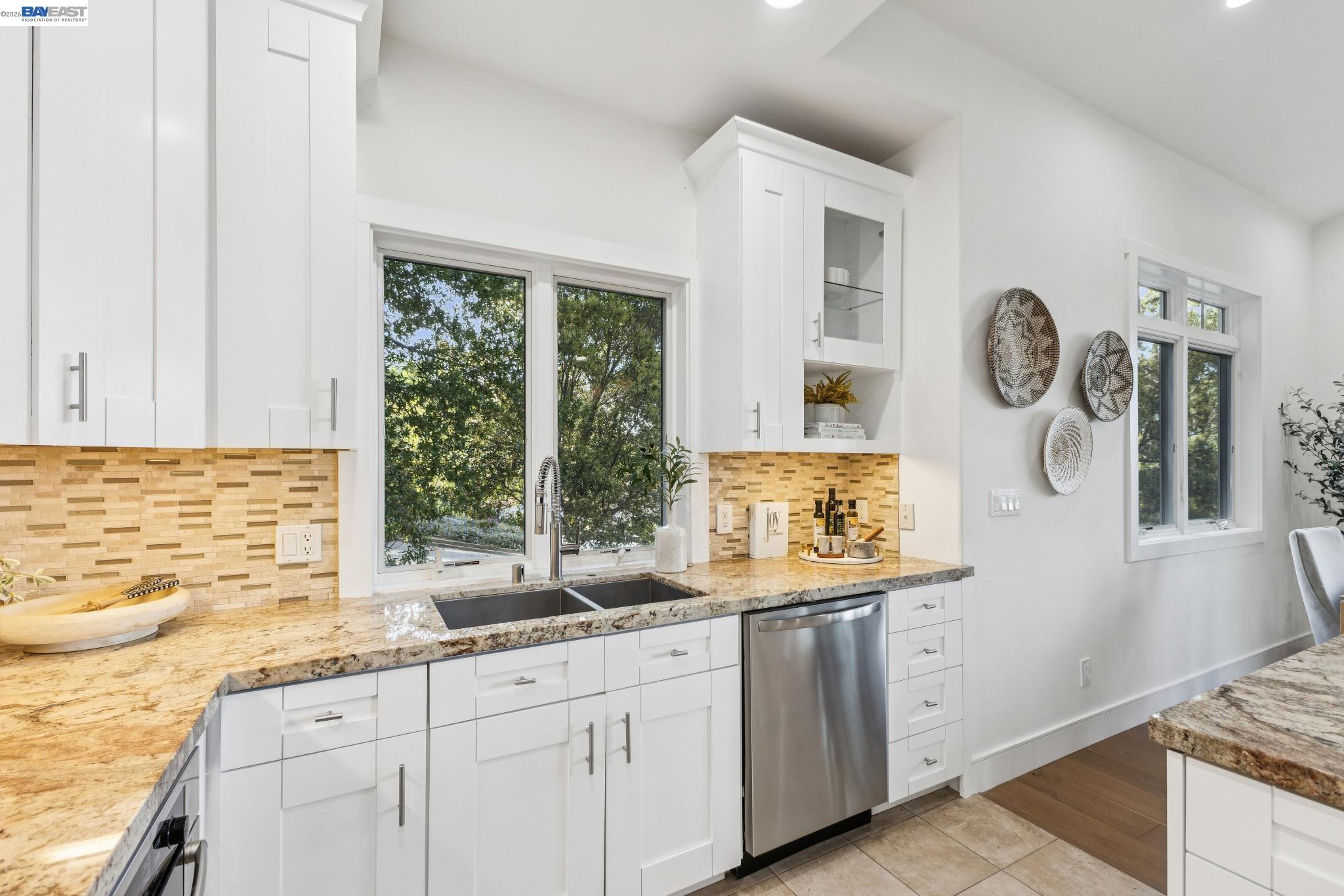 Detail Gallery Image 18 of 52 For 475 Starview Drive, Danville,  CA 94526 - 2 Beds | 1/1 Baths