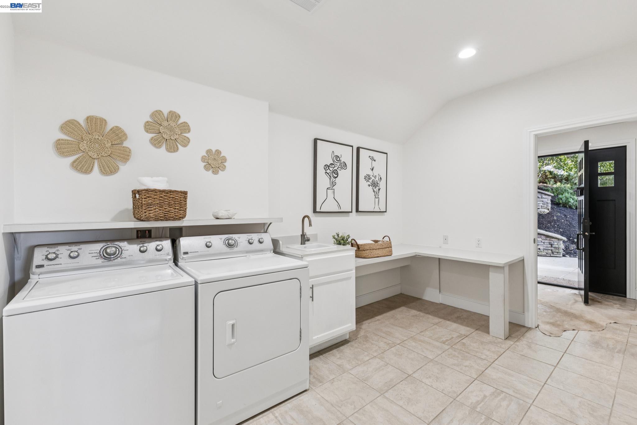 Detail Gallery Image 36 of 52 For 475 Starview Drive, Danville,  CA 94526 - 2 Beds | 1/1 Baths