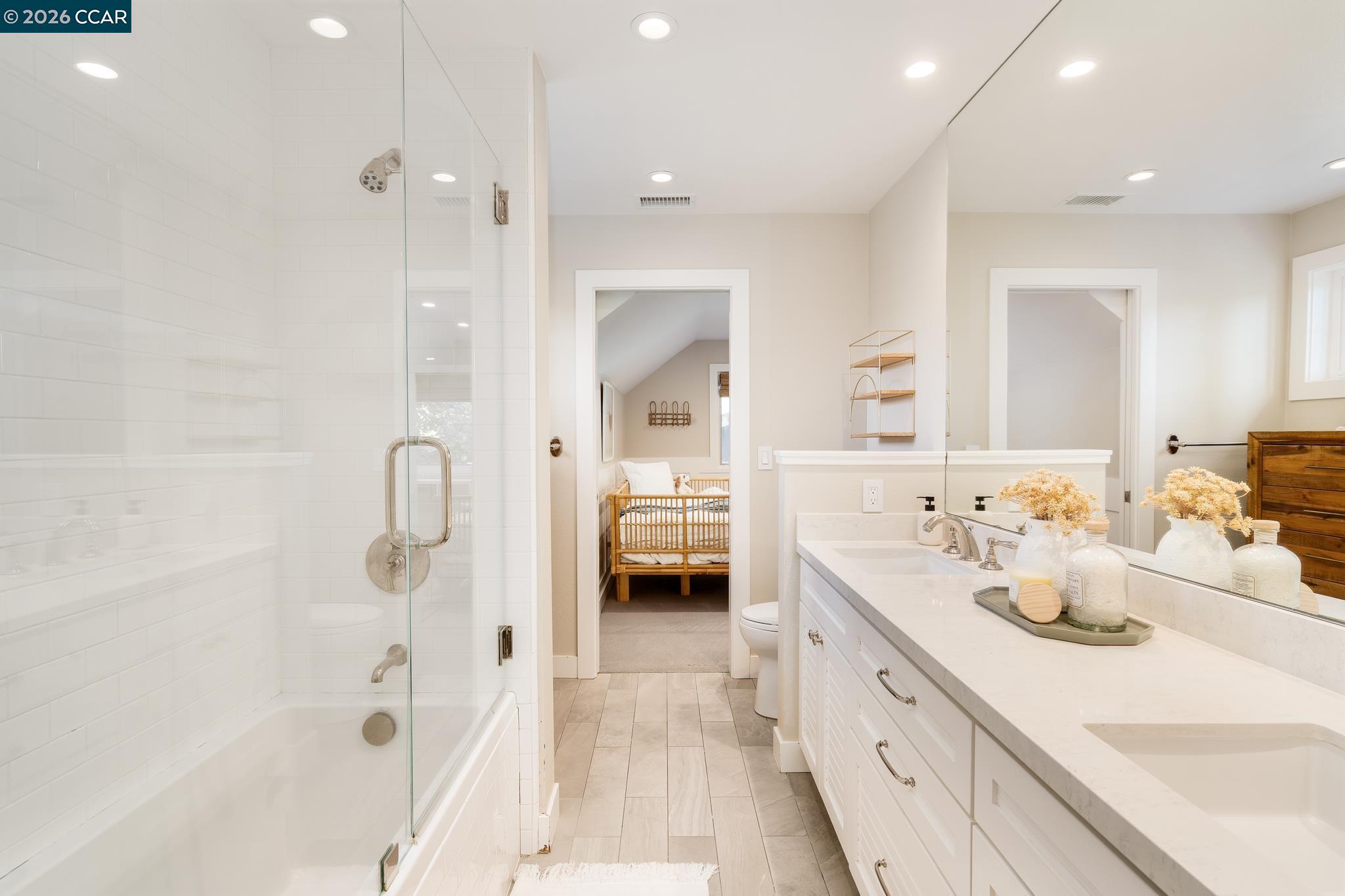 Detail Gallery Image 28 of 52 For 173 Belgian Dr, Danville,  CA 94526 - 5 Beds | 3 Baths