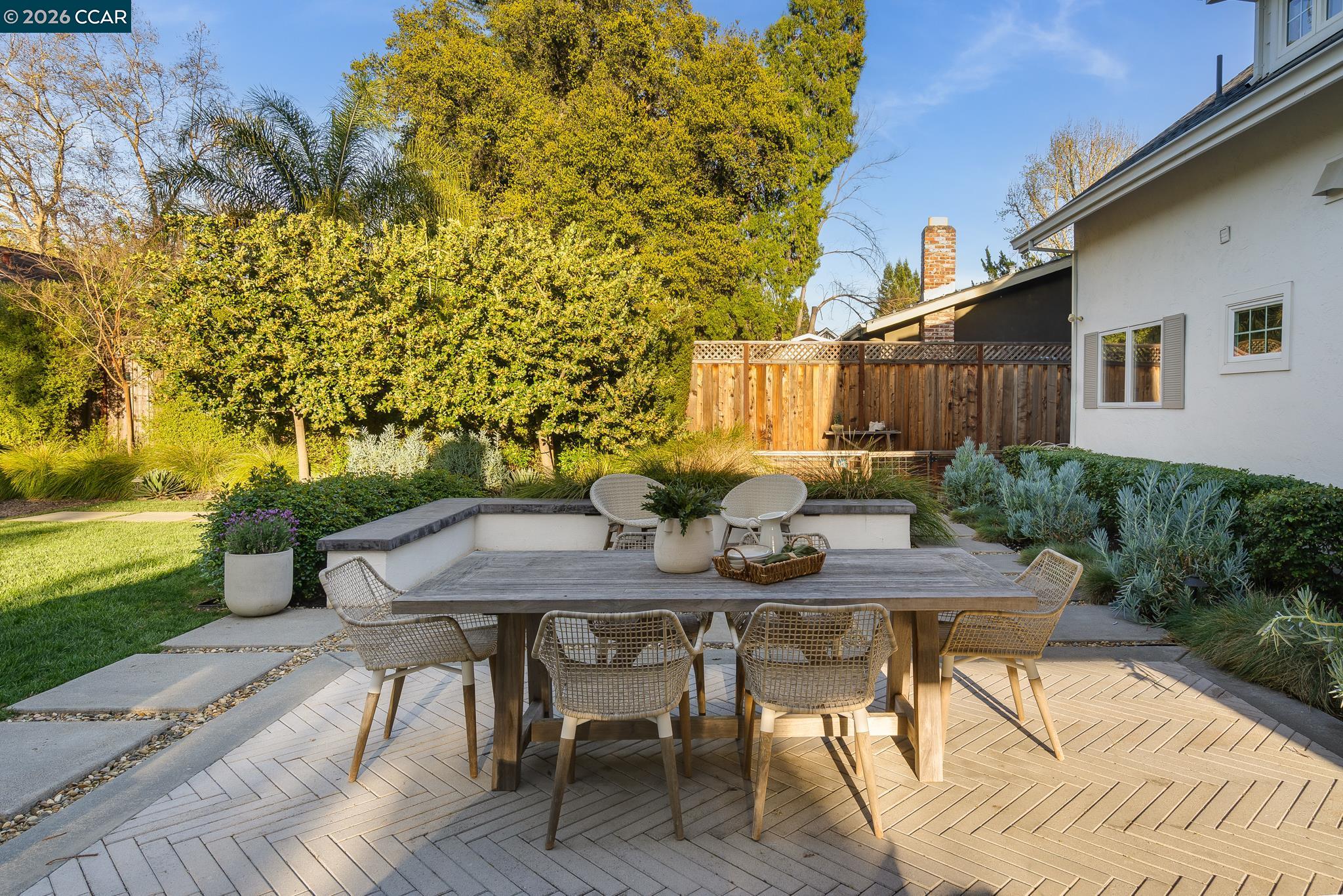 Detail Gallery Image 36 of 52 For 173 Belgian Dr, Danville,  CA 94526 - 5 Beds | 3 Baths