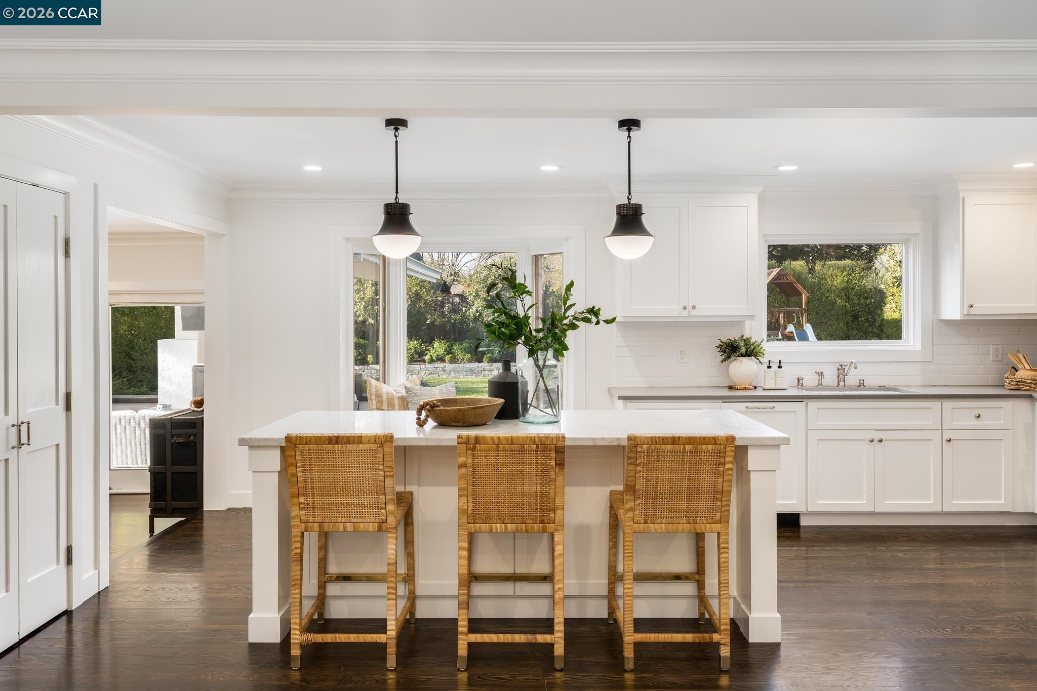 Detail Gallery Image 5 of 51 For 173 Belgian Dr, Danville,  CA 94526 - 5 Beds | 3 Baths