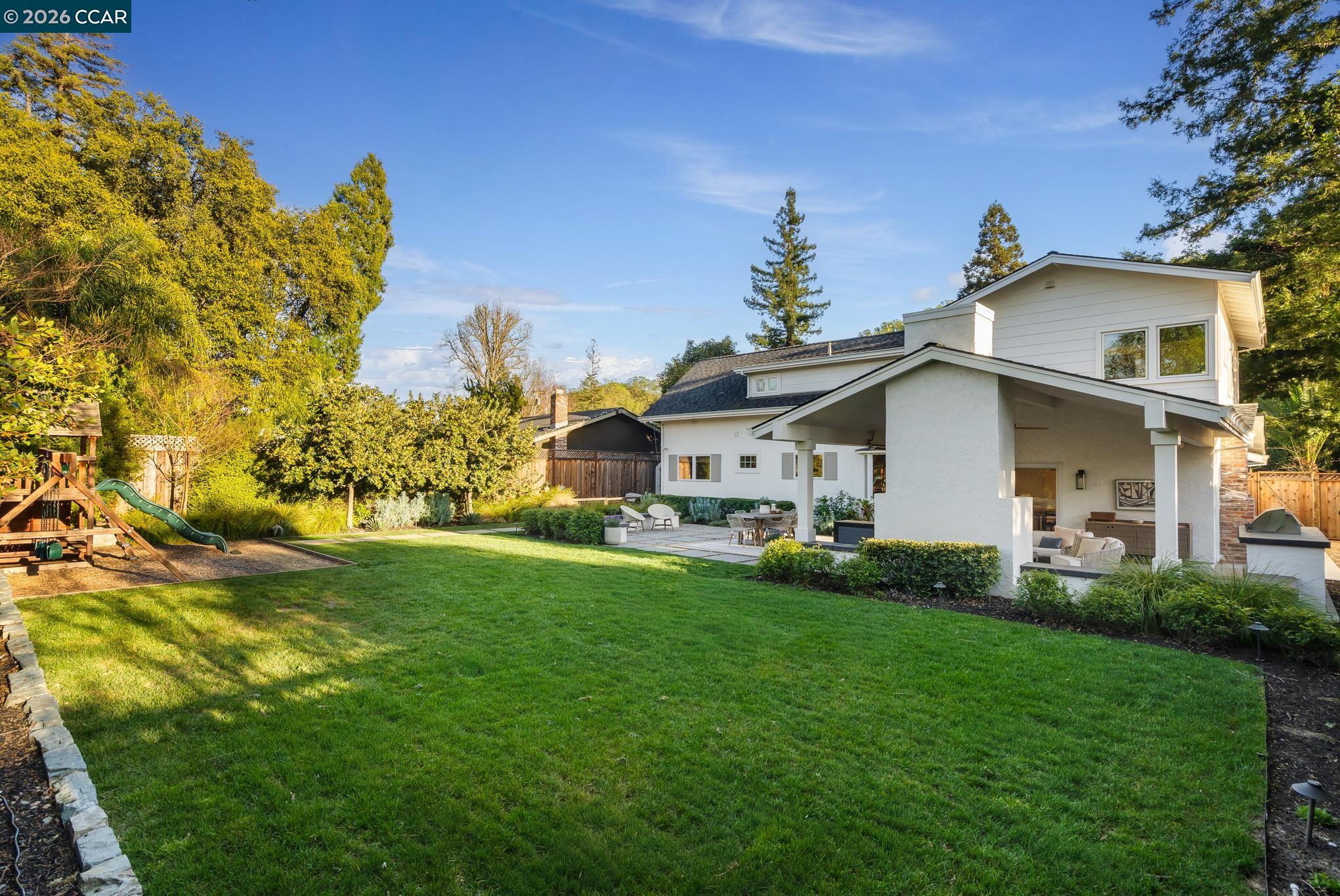 Detail Gallery Image 42 of 51 For 173 Belgian Dr, Danville,  CA 94526 - 5 Beds | 3 Baths