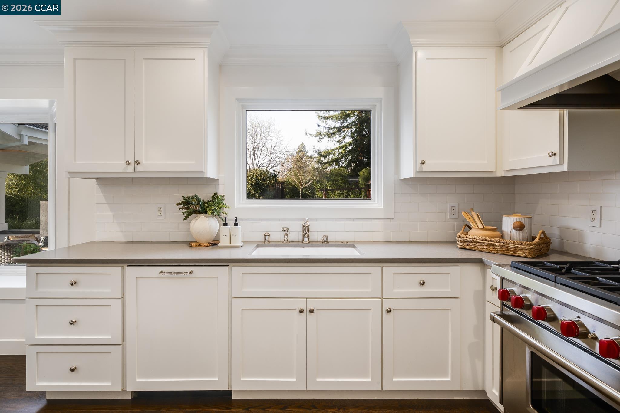 Detail Gallery Image 8 of 51 For 173 Belgian Dr, Danville,  CA 94526 - 5 Beds | 3 Baths