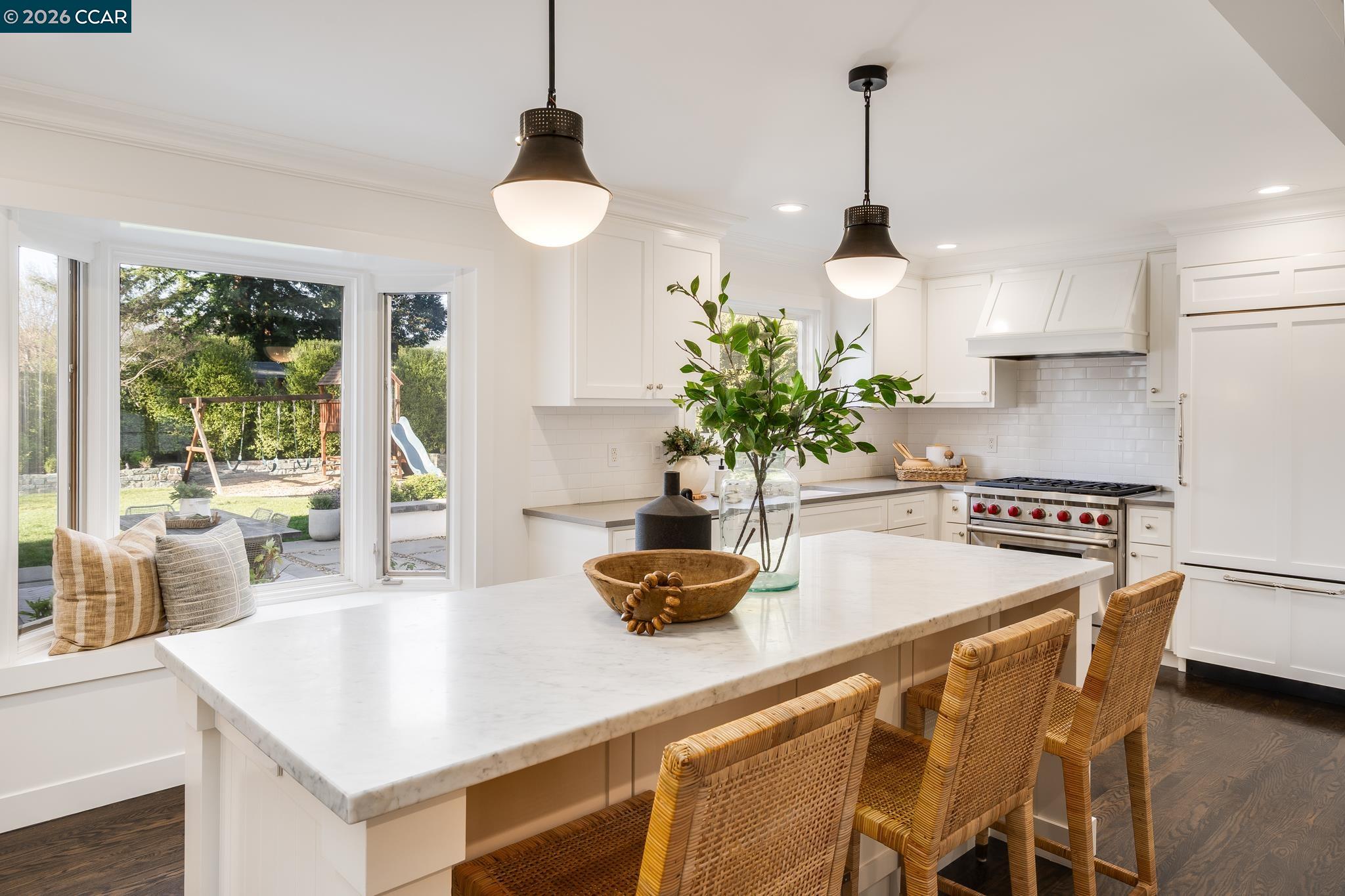 Detail Gallery Image 8 of 52 For 173 Belgian Dr, Danville,  CA 94526 - 5 Beds | 3 Baths