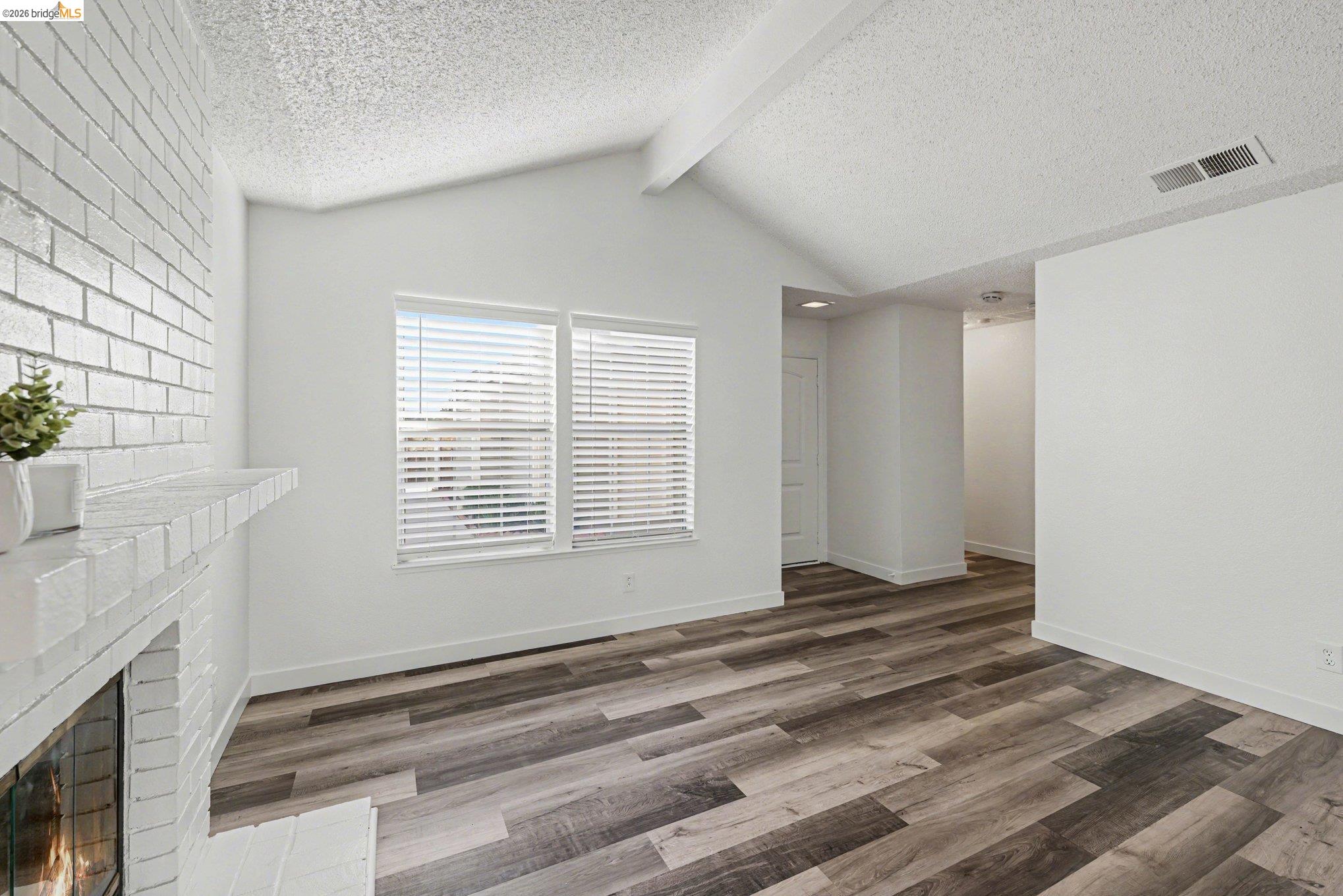 Detail Gallery Image 11 of 23 For 3513 Baywood Cir, Antioch,  CA 94531 - 2 Beds | 2 Baths