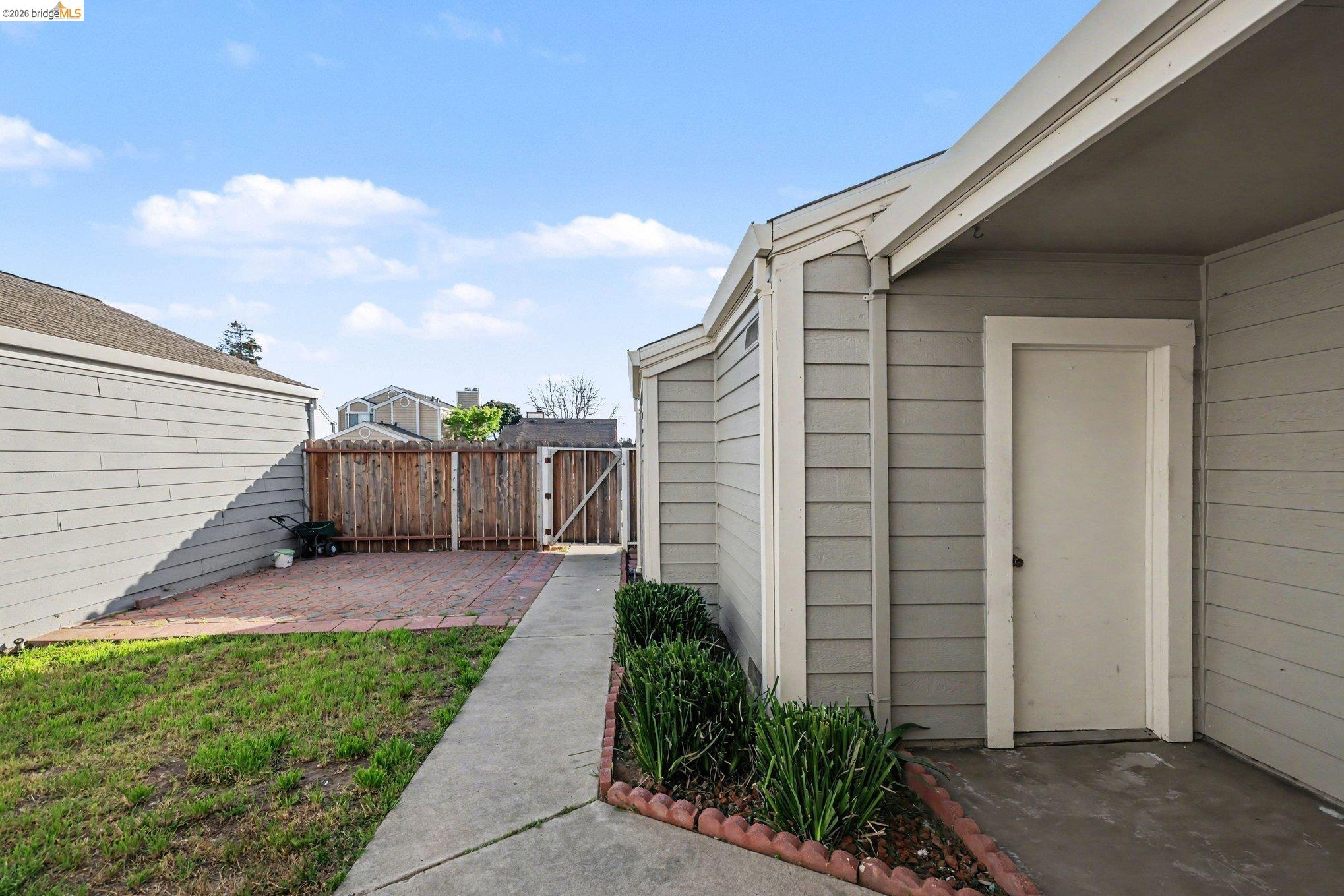 Detail Gallery Image 7 of 23 For 3513 Baywood Cir, Antioch,  CA 94531 - 2 Beds | 2 Baths