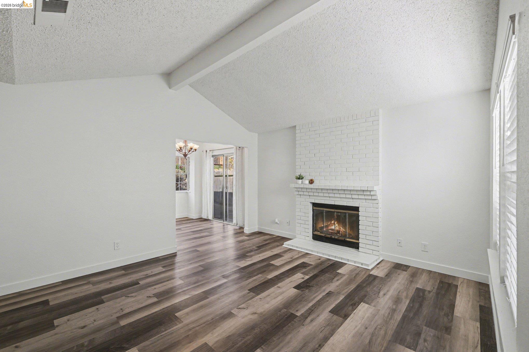 Detail Gallery Image 9 of 23 For 3513 Baywood Cir, Antioch,  CA 94531 - 2 Beds | 2 Baths