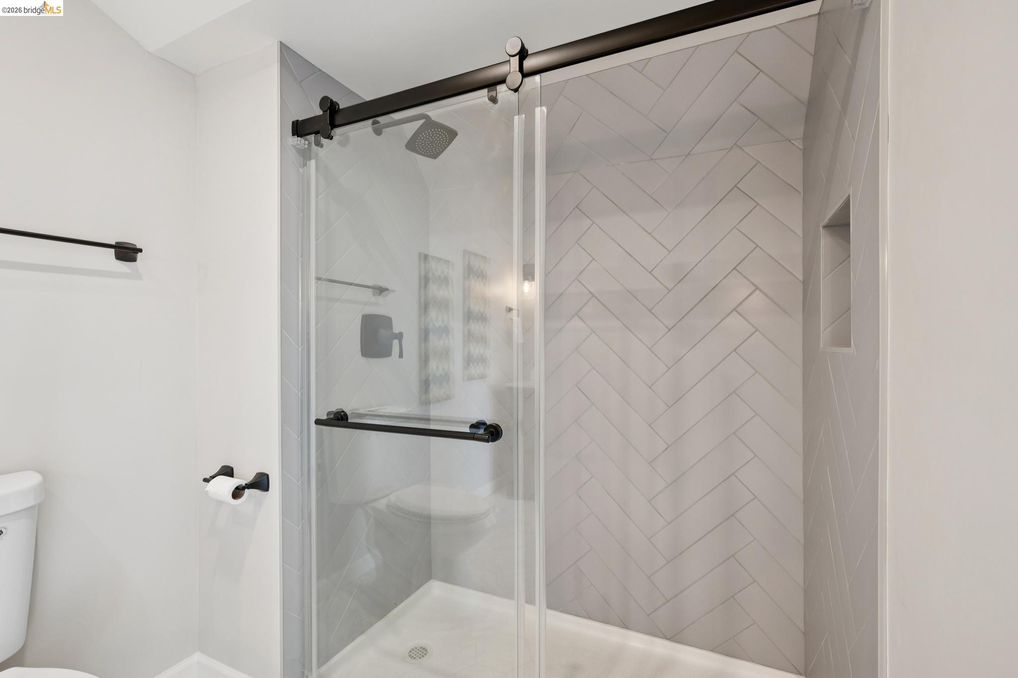 Photo #26: 41126765 Listing: Photo #26