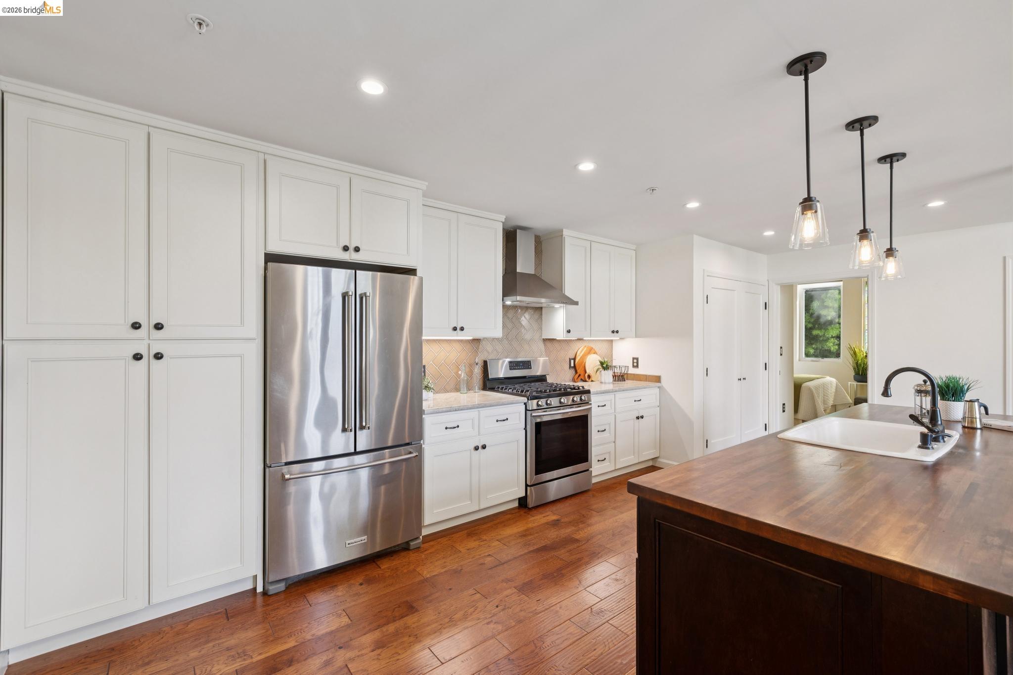 Photo #10: 41126765 Listing: Photo #10