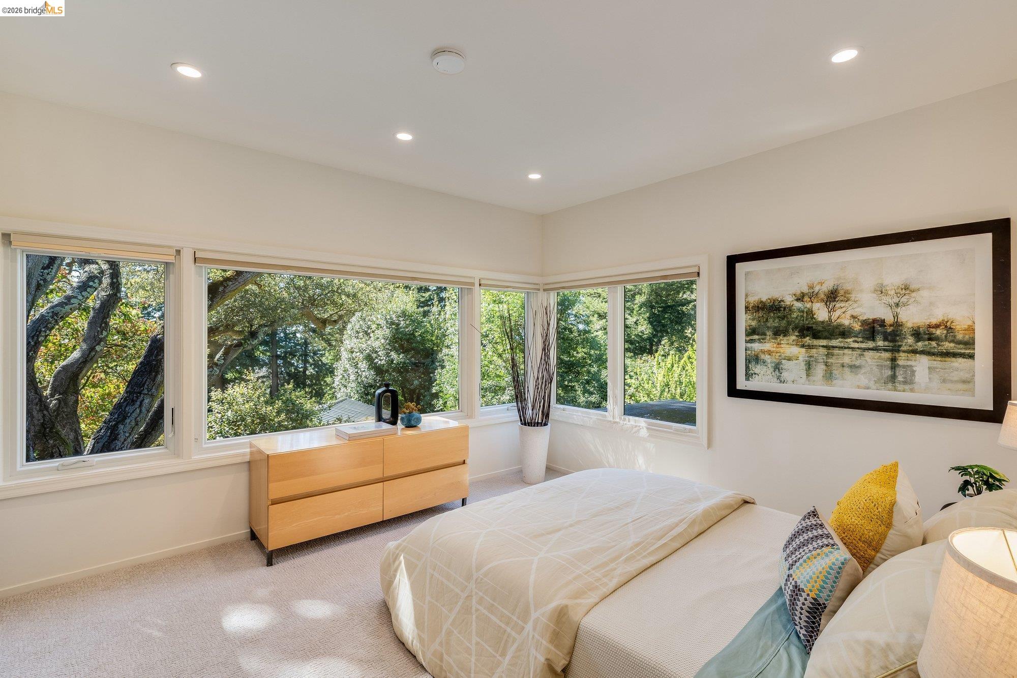 Detail Gallery Image 32 of 58 For 1179 Keith Ave, Berkeley,  CA 94708 - 6 Beds | 3 Baths