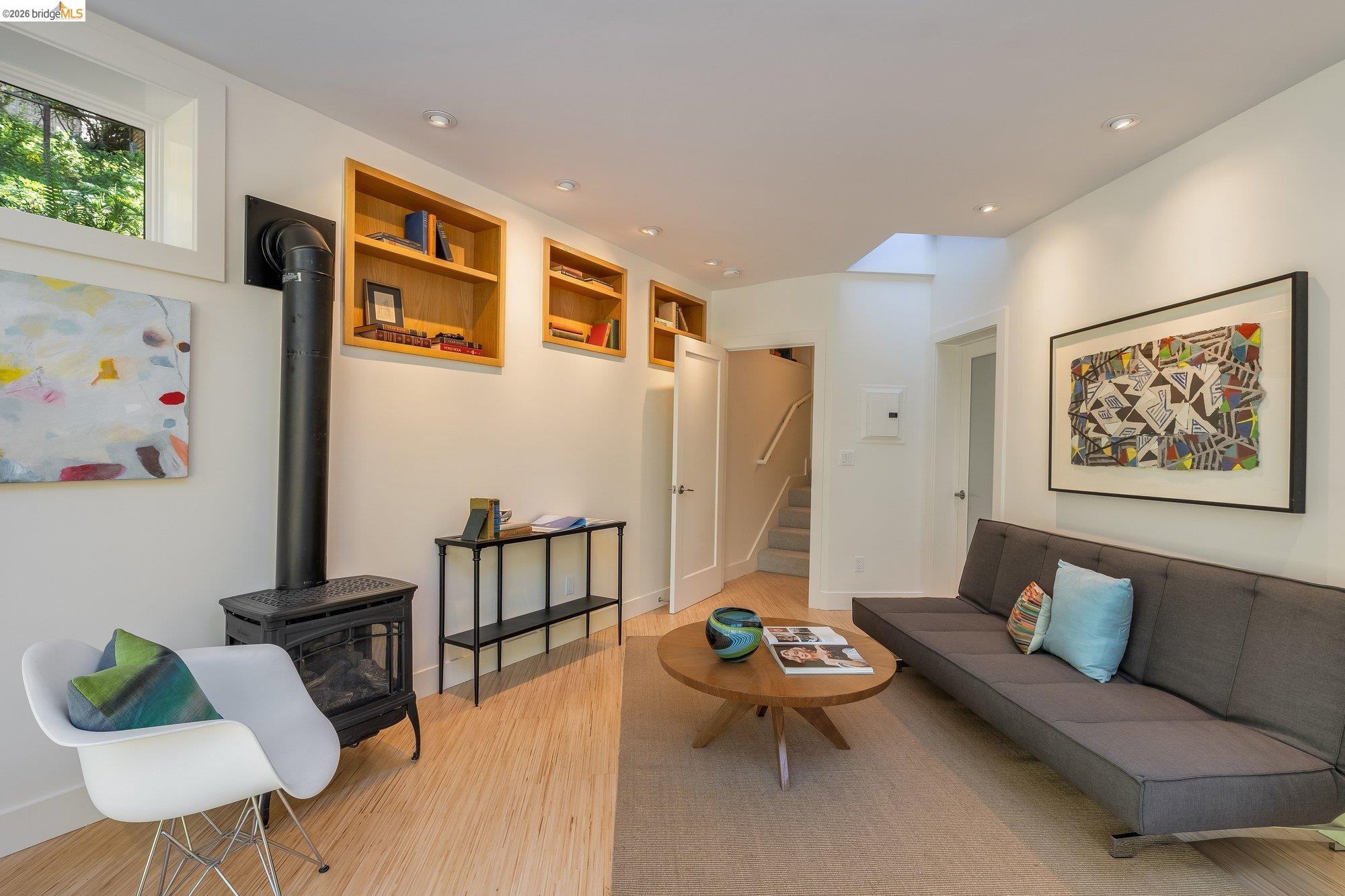 Detail Gallery Image 38 of 58 For 1179 Keith Ave, Berkeley,  CA 94708 - 6 Beds | 3 Baths