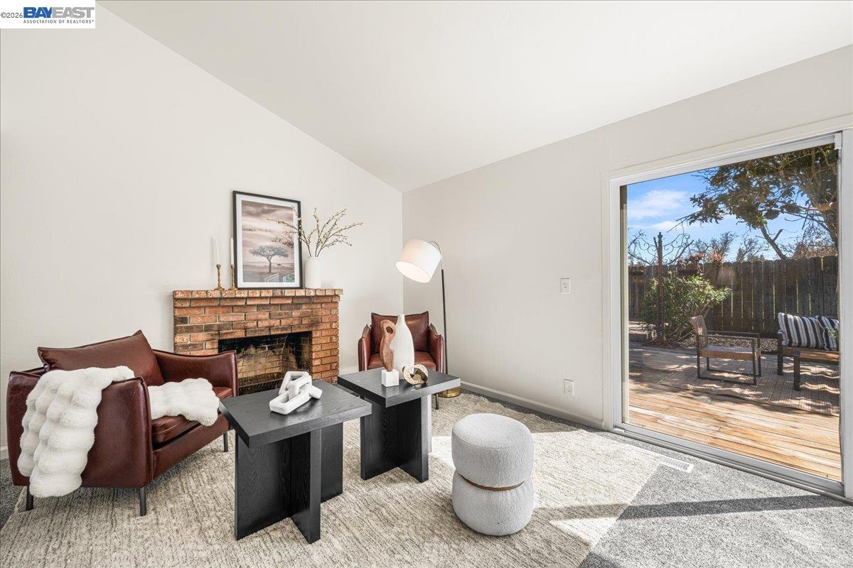 Detail Gallery Image 18 of 58 For 3647 Ashwood Dr, Pleasanton,  CA 94588 - 3 Beds | 2 Baths