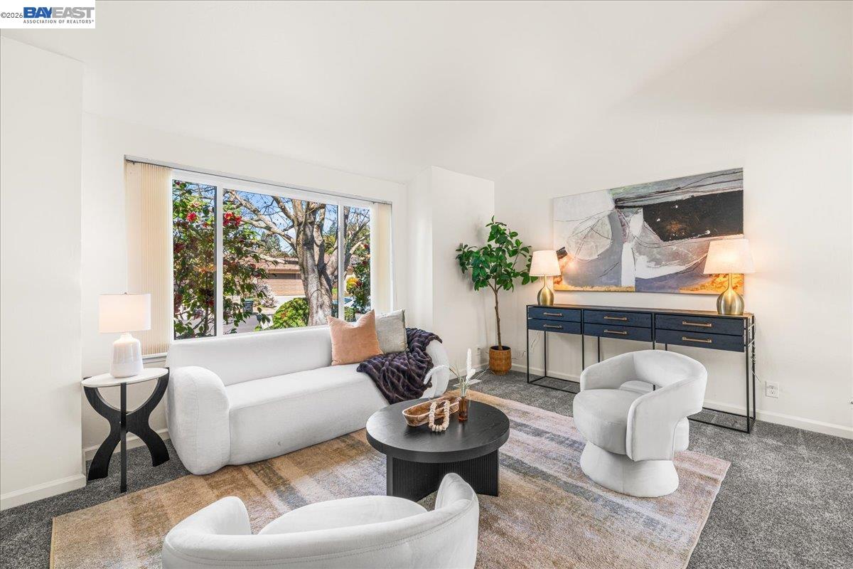 Detail Gallery Image 4 of 58 For 3647 Ashwood Dr, Pleasanton,  CA 94588 - 3 Beds | 2 Baths