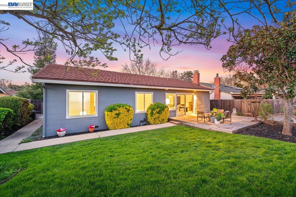 Detail Gallery Image 46 of 58 For 3647 Ashwood Dr, Pleasanton,  CA 94588 - 3 Beds | 2 Baths