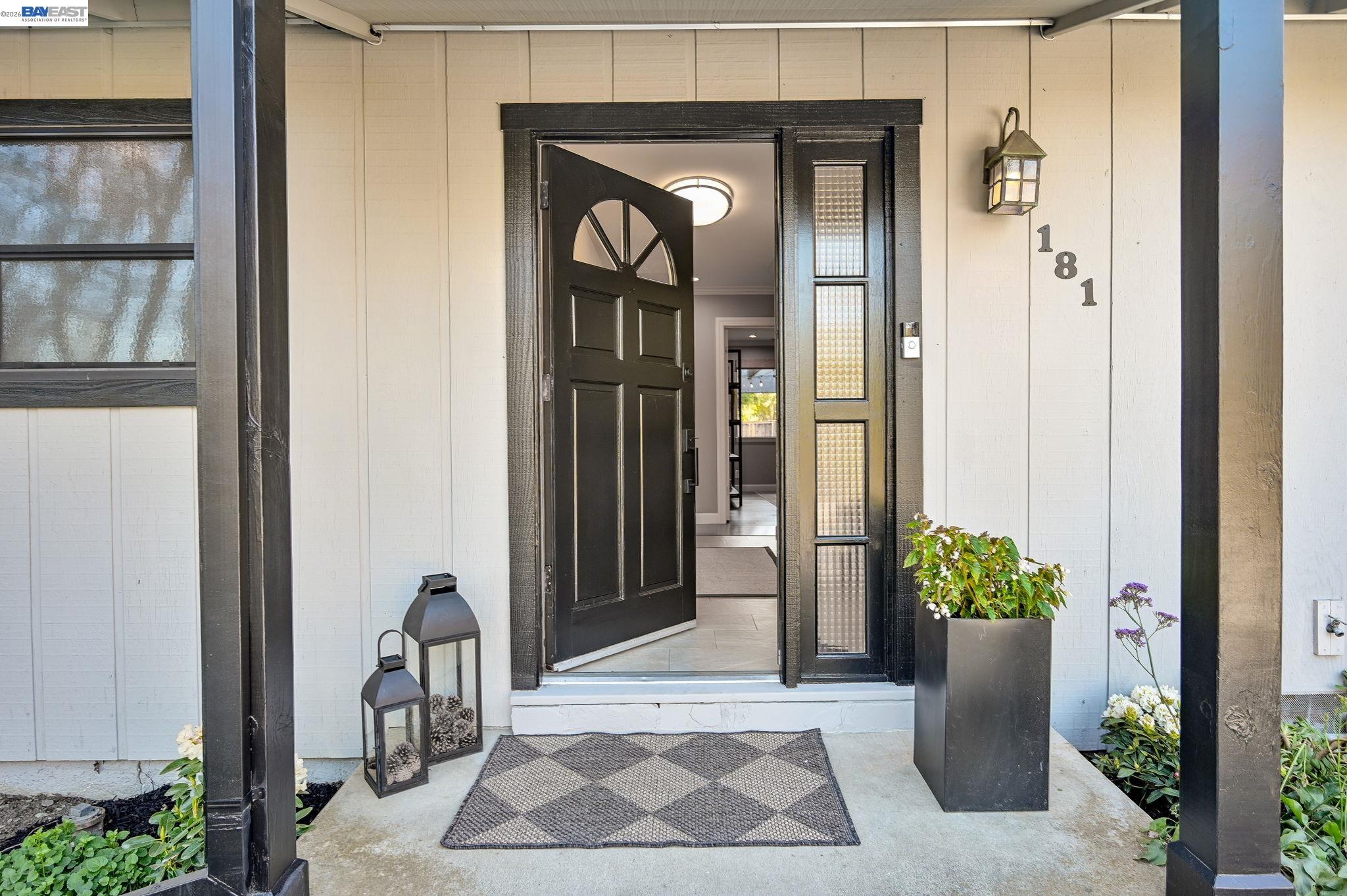 Detail Gallery Image 3 of 60 For 181 Paraiso Dr, Danville,  CA 94526 - 4 Beds | 2 Baths