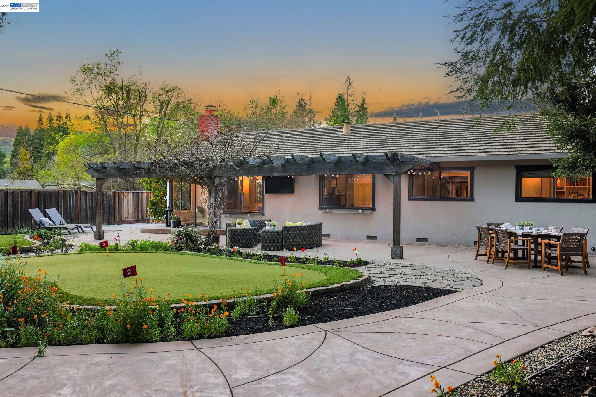 Detail Gallery Image 26 of 60 For 181 Paraiso Dr, Danville,  CA 94526 - 4 Beds | 2 Baths