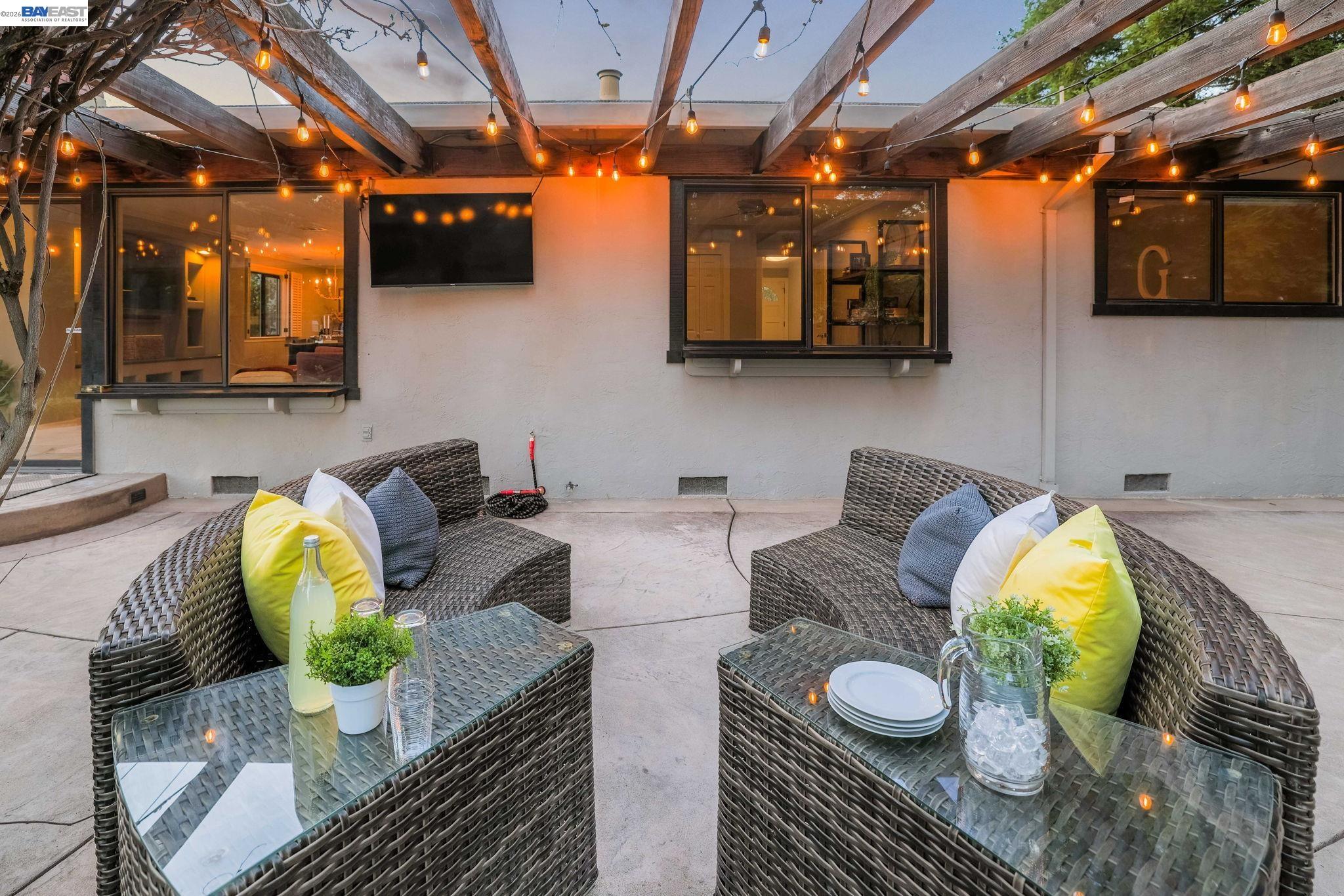 Detail Gallery Image 35 of 60 For 181 Paraiso Dr, Danville,  CA 94526 - 4 Beds | 2 Baths