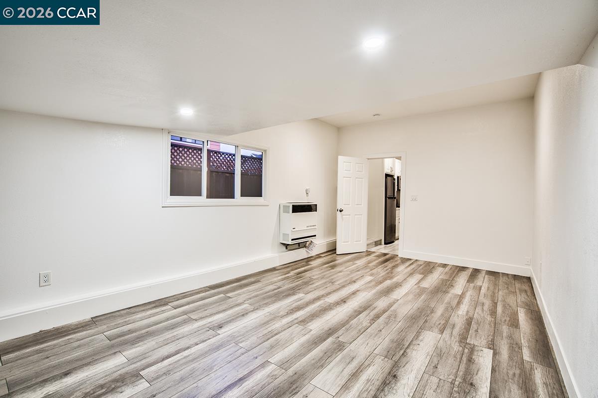 Detail Gallery Image 13 of 28 For 1351 Eastshore Drive, Alameda,  CA 94501 - 0 Beds | 1 Baths