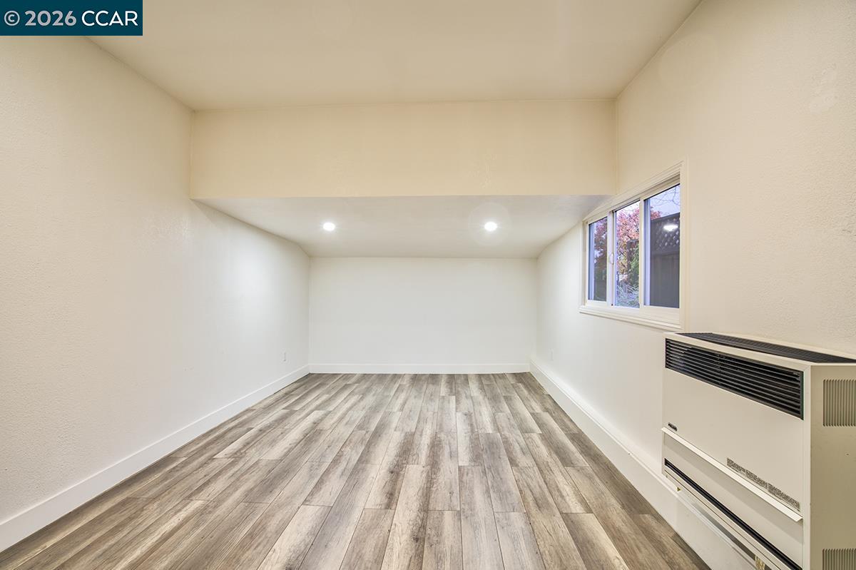 Detail Gallery Image 9 of 28 For 1351 Eastshore Drive, Alameda,  CA 94501 - 0 Beds | 1 Baths