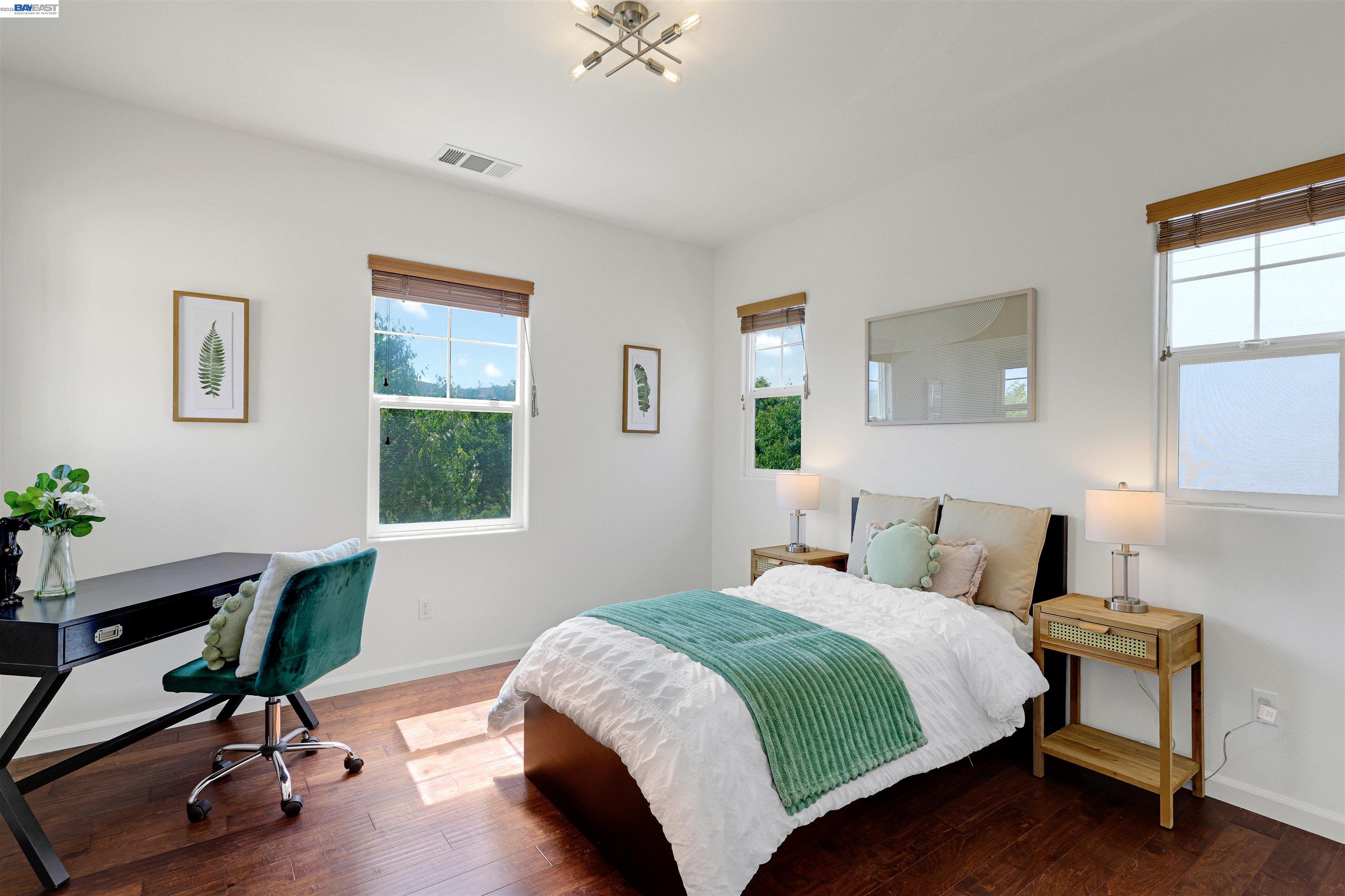 Detail Gallery Image 30 of 56 For 193 Lucy Ln, San Ramon,  CA 94582 - 3 Beds | 3 Baths