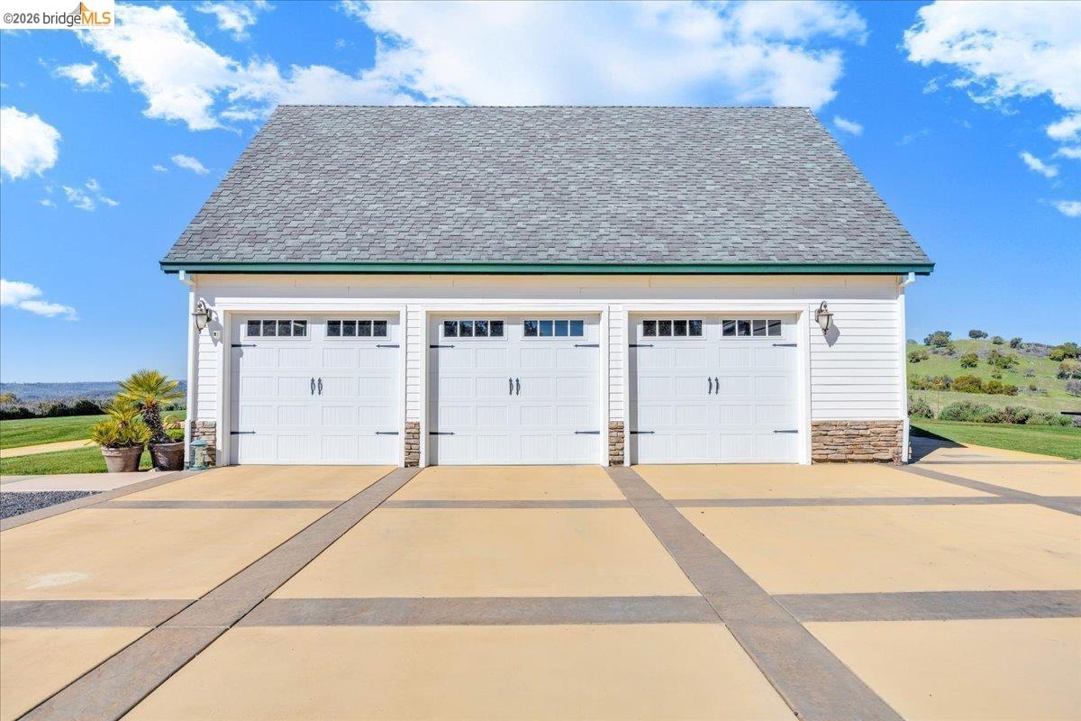 14814 Twist RD, Jamestown CA 95327 — photo 11