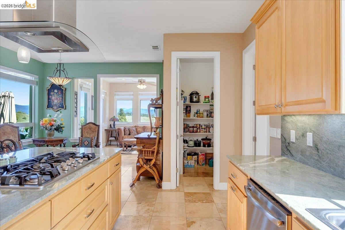 Detail Gallery Image 27 of 60 For 14814 Twist Rd, Jamestown,  CA 95327 - 4 Beds | 4/1 Baths