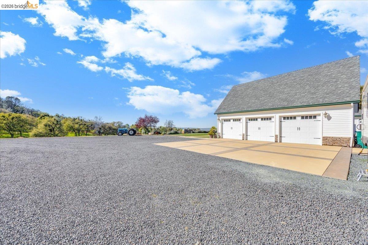 Detail Gallery Image 10 of 60 For 14814 Twist Rd, Jamestown,  CA 95327 - 4 Beds | 4/1 Baths