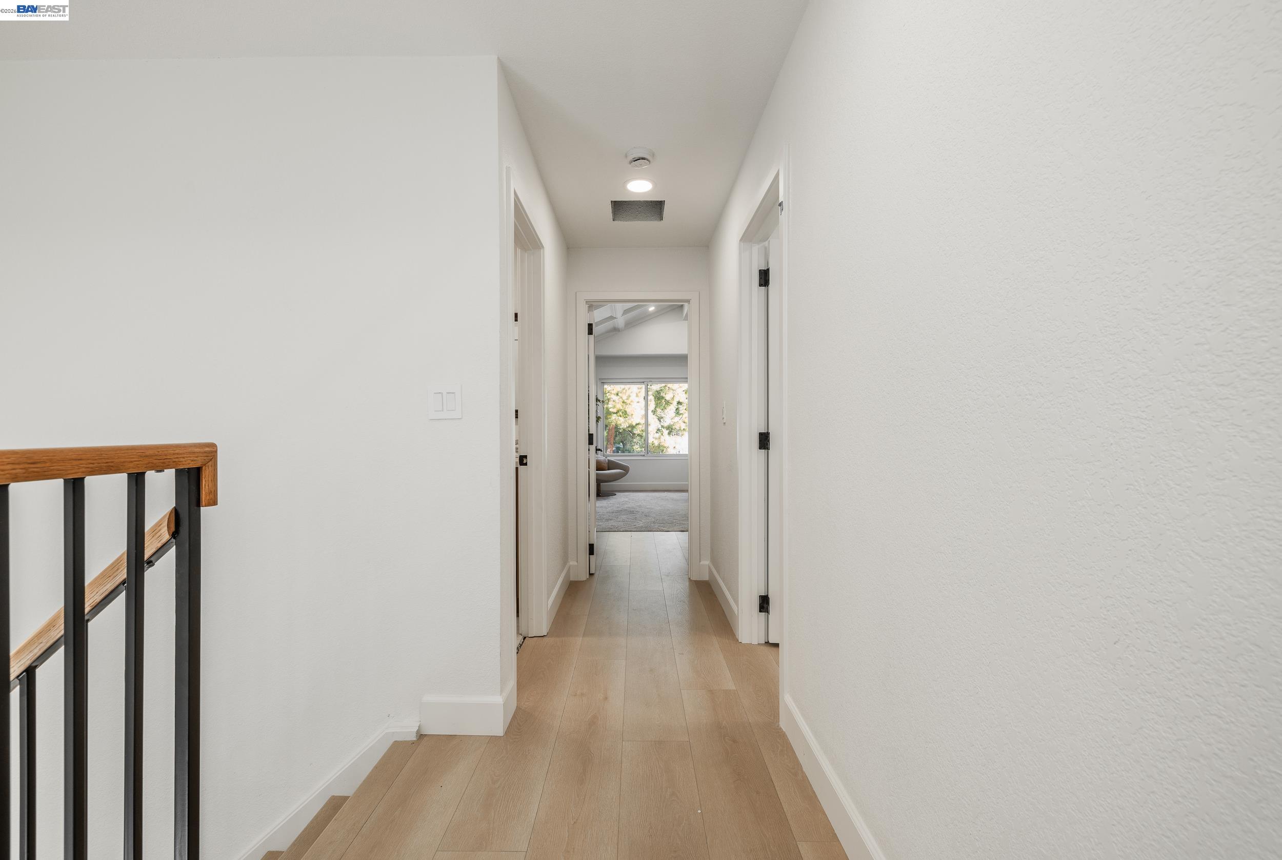 Detail Gallery Image 12 of 30 For 4900 Creekwood Dr, Fremont,  CA 94555 - 3 Beds | 2/1 Baths