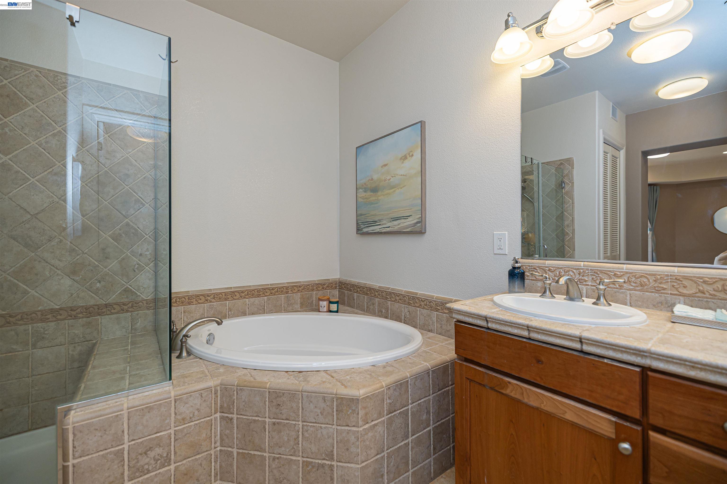 Detail Gallery Image 26 of 32 For 3489 Capoterra Way, Dublin,  CA 94568 - 2 Beds | 2/1 Baths