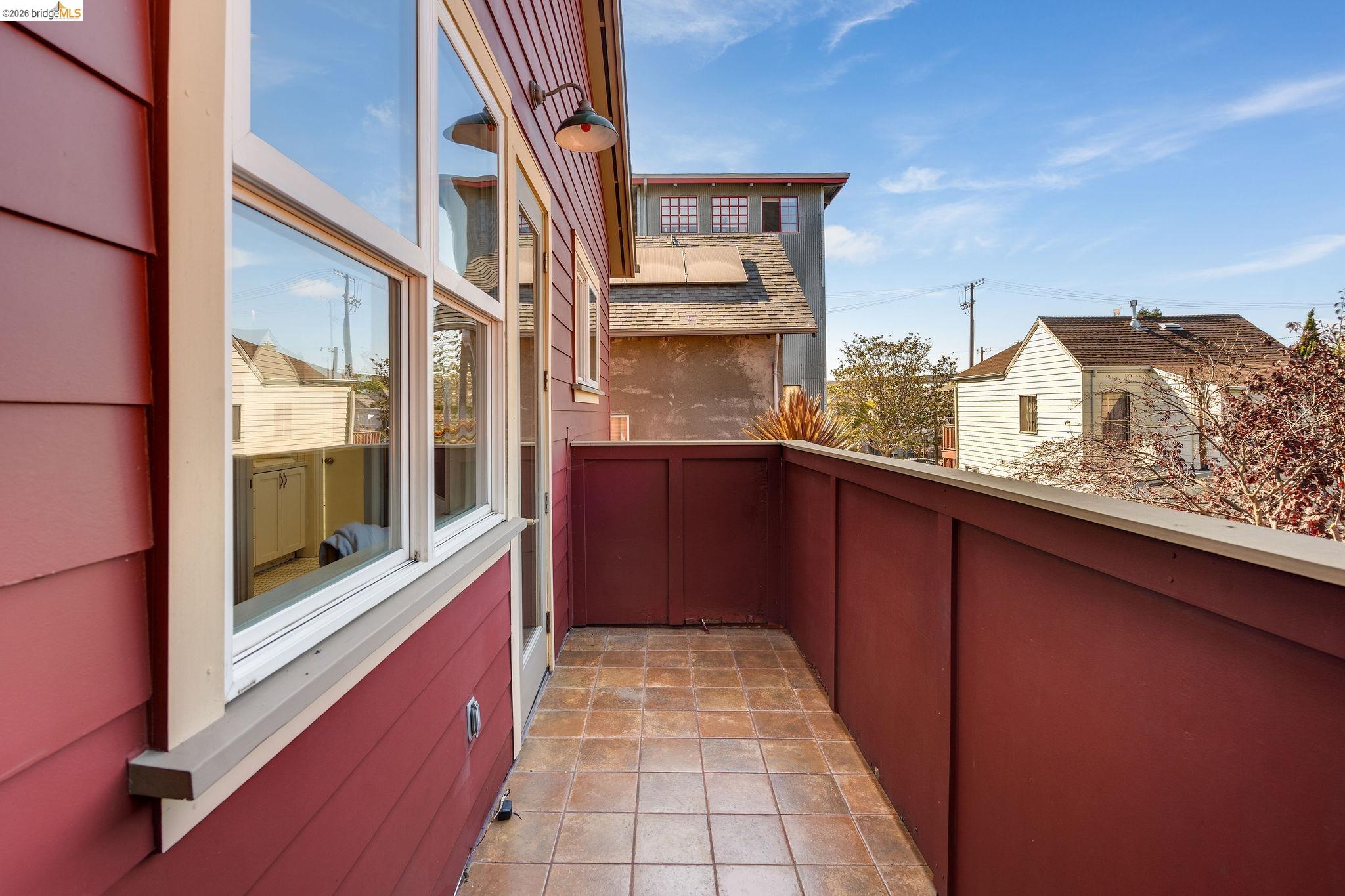 Detail Gallery Image 31 of 50 For 1526 32nd St, Oakland,  CA 94608 - 3 Beds | 2/1 Baths