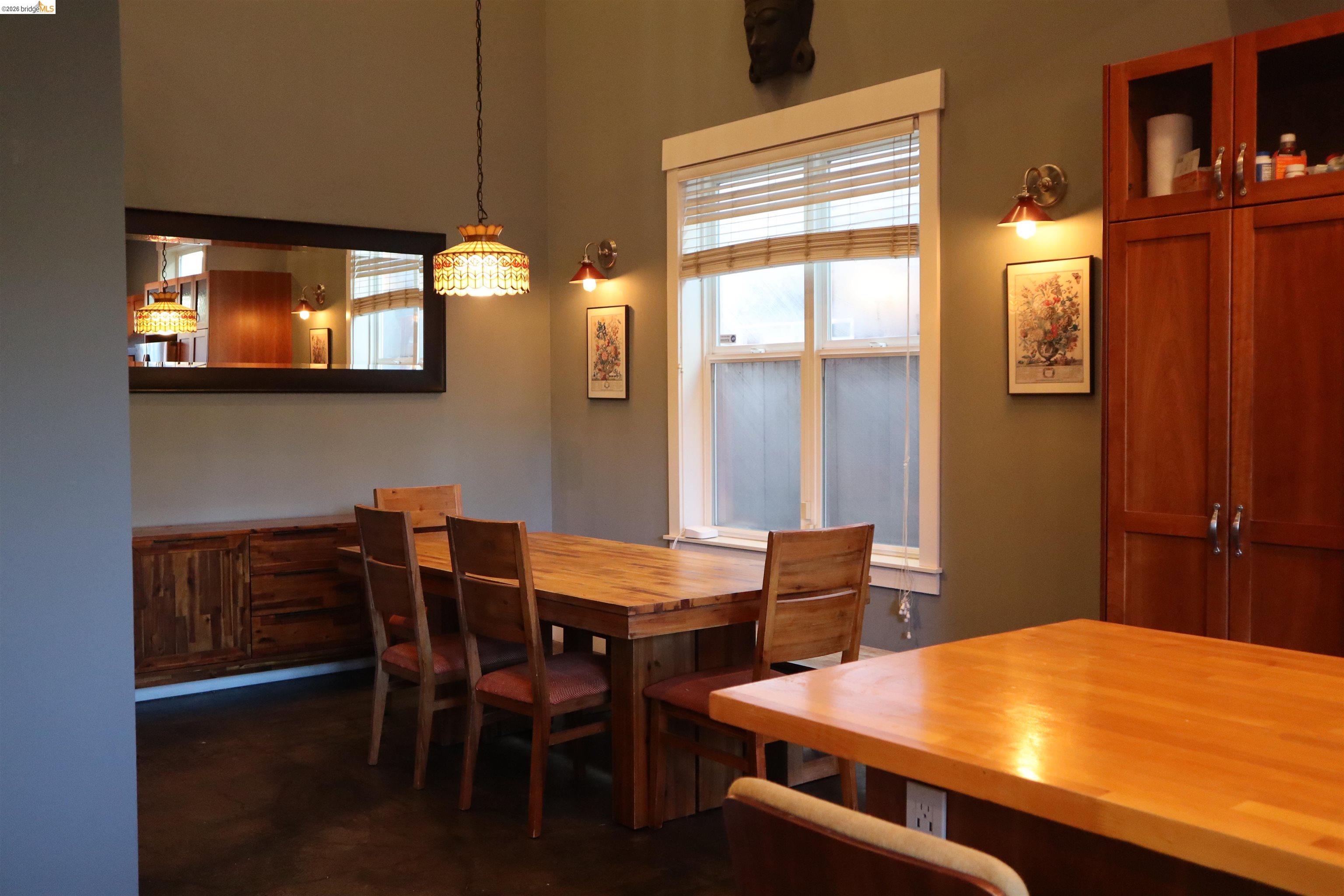 Detail Gallery Image 43 of 50 For 1526 32nd St, Oakland,  CA 94608 - 3 Beds | 2/1 Baths