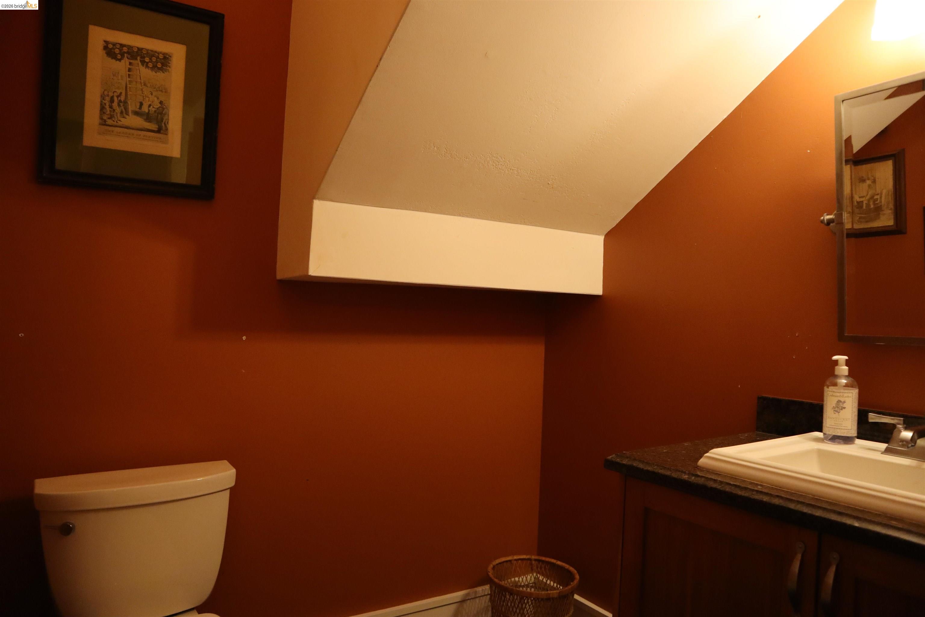 Detail Gallery Image 50 of 50 For 1526 32nd St, Oakland,  CA 94608 - 3 Beds | 2/1 Baths