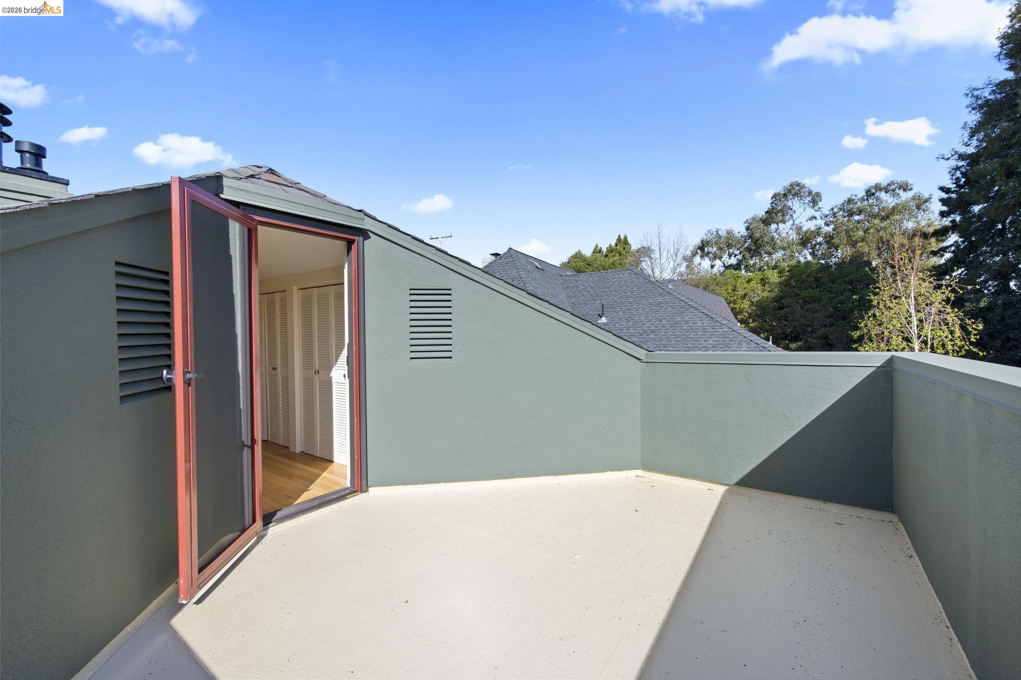 Detail Gallery Image 31 of 51 For 958 Alma Place, Oakland,  CA 94610 - 4 Beds | 2 Baths