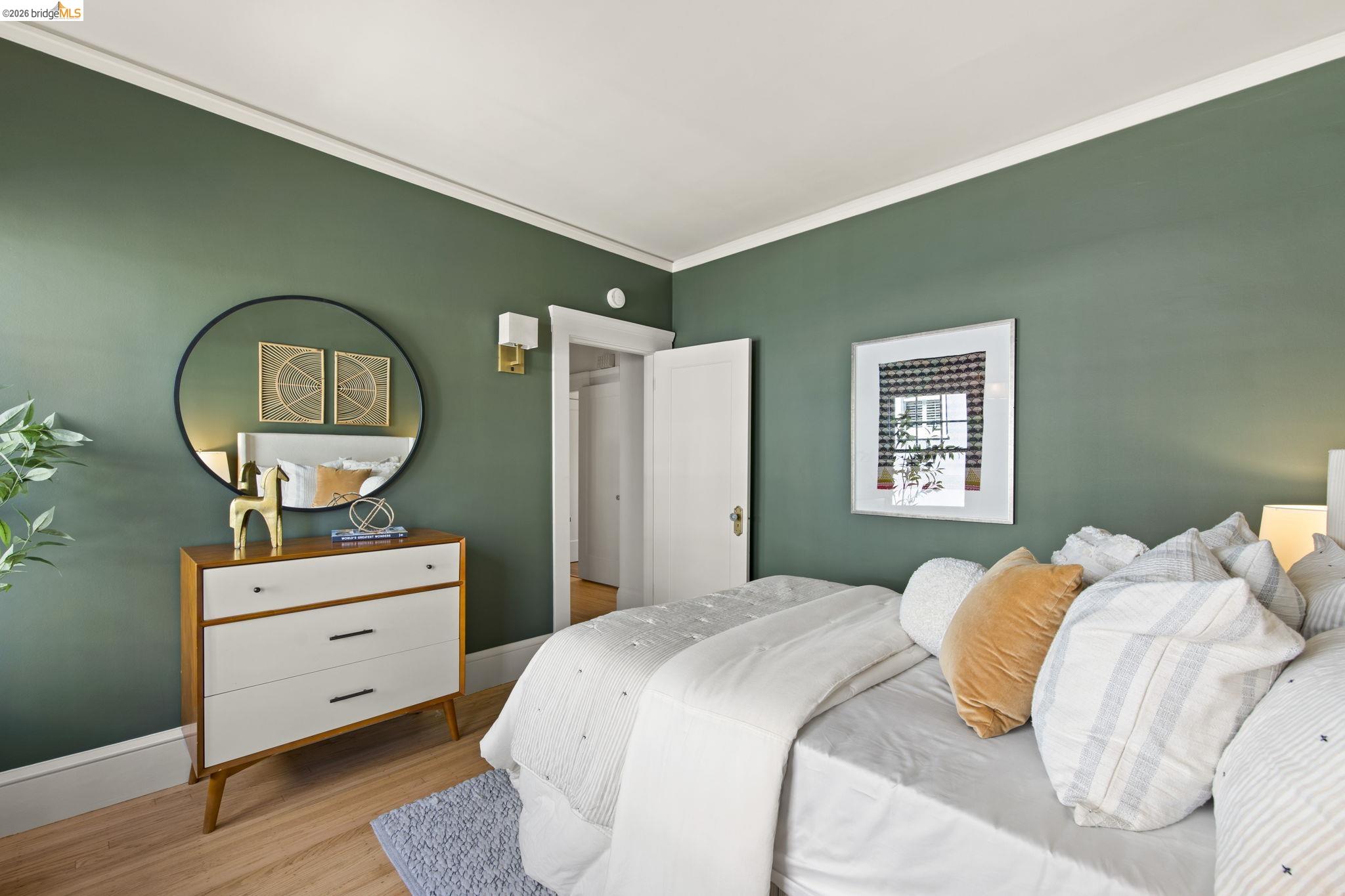 Detail Gallery Image 34 of 51 For 958 Alma Place, Oakland,  CA 94610 - 4 Beds | 2 Baths