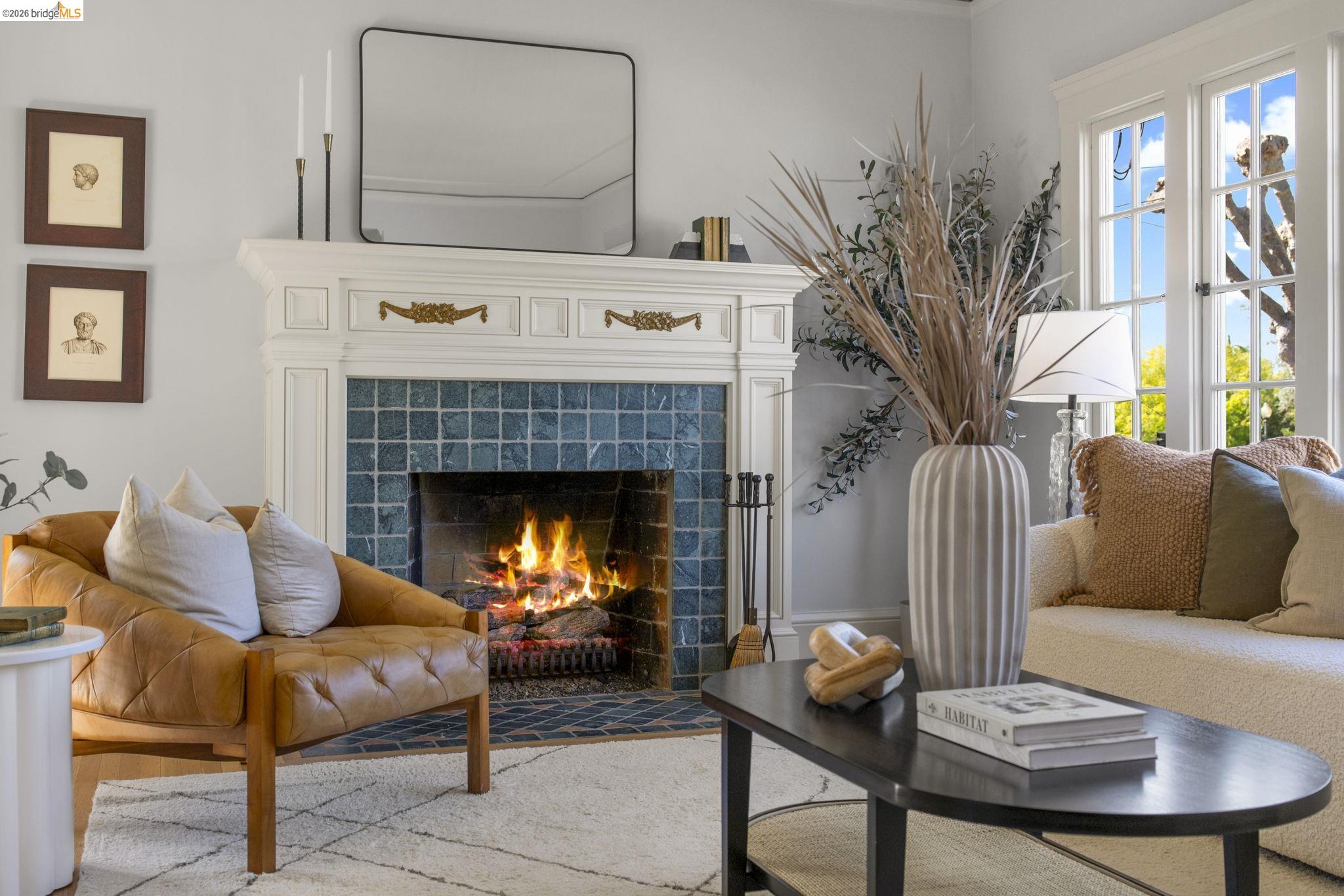 Detail Gallery Image 5 of 51 For 958 Alma Place, Oakland,  CA 94610 - 4 Beds | 2 Baths