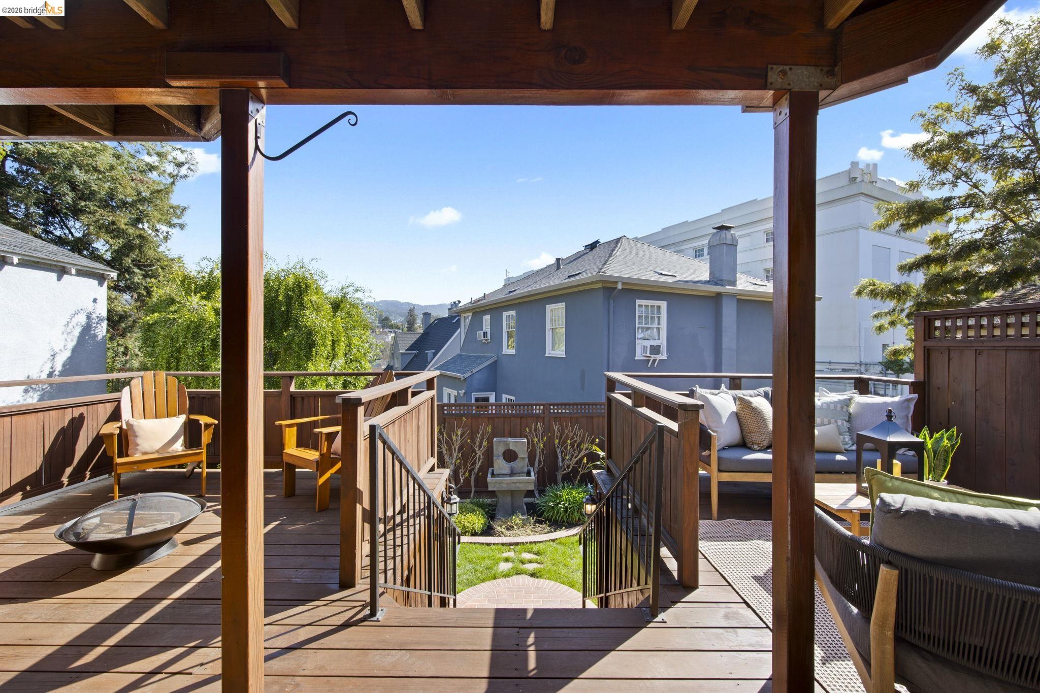 Detail Gallery Image 46 of 51 For 958 Alma Place, Oakland,  CA 94610 - 4 Beds | 2 Baths