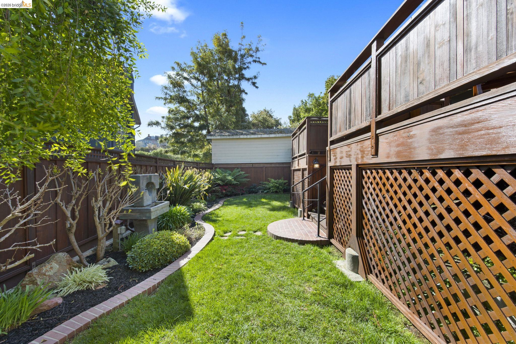 Detail Gallery Image 47 of 51 For 958 Alma Place, Oakland,  CA 94610 - 4 Beds | 2 Baths