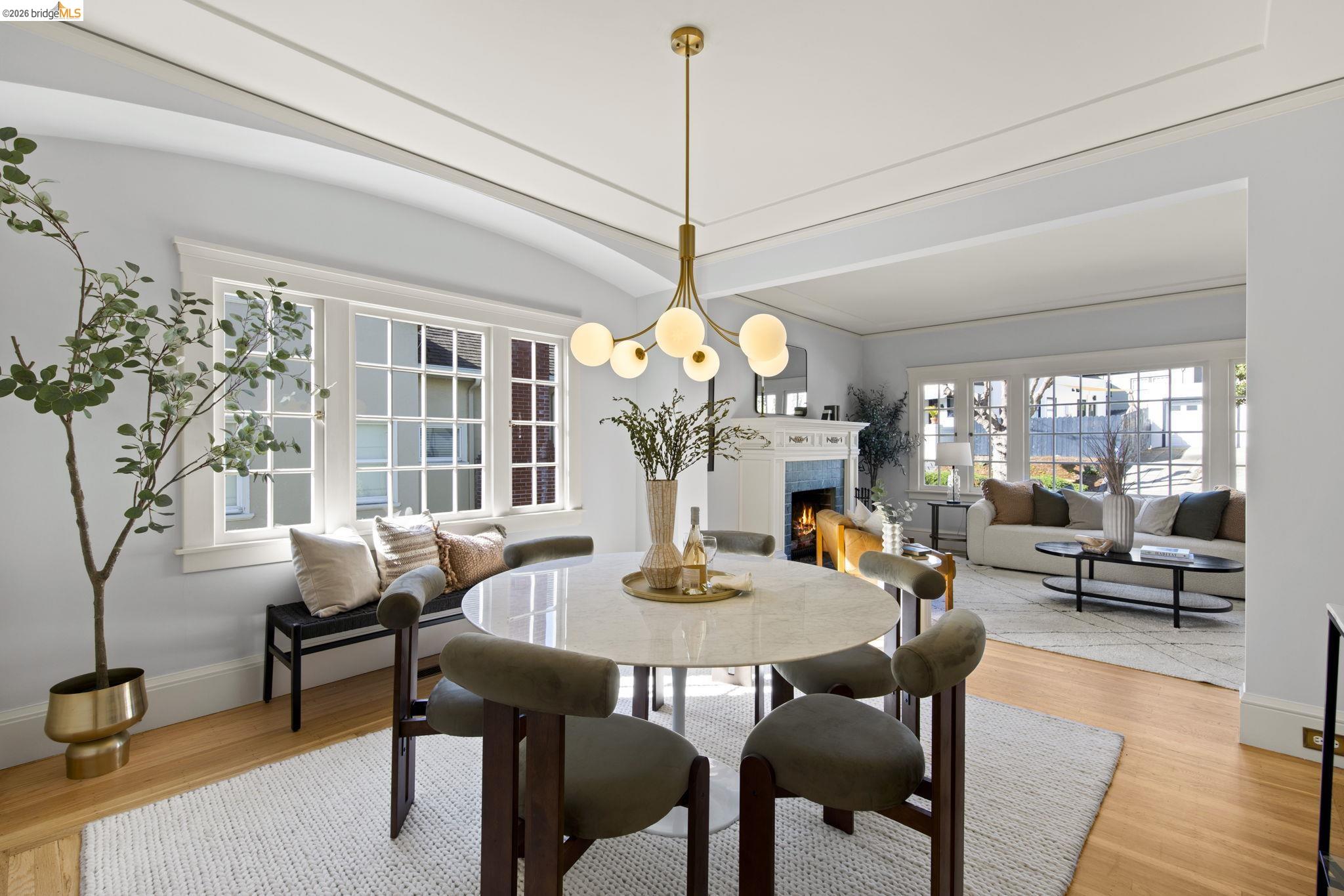 Detail Gallery Image 8 of 51 For 958 Alma Place, Oakland,  CA 94610 - 4 Beds | 2 Baths