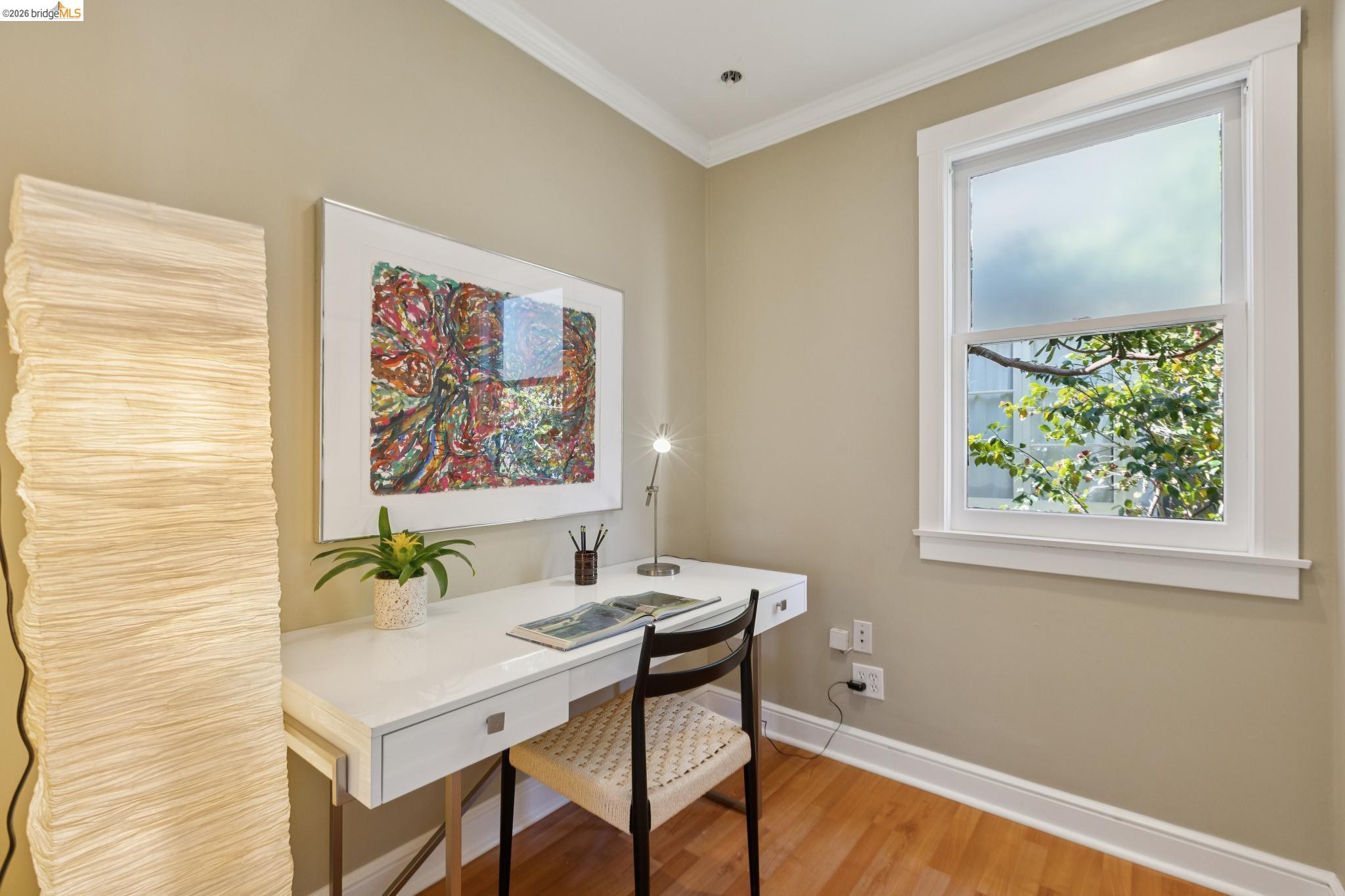 Detail Gallery Image 22 of 46 For 715 Hillgirt Cir, Oakland,  CA 94610 - 2 Beds | 1 Baths