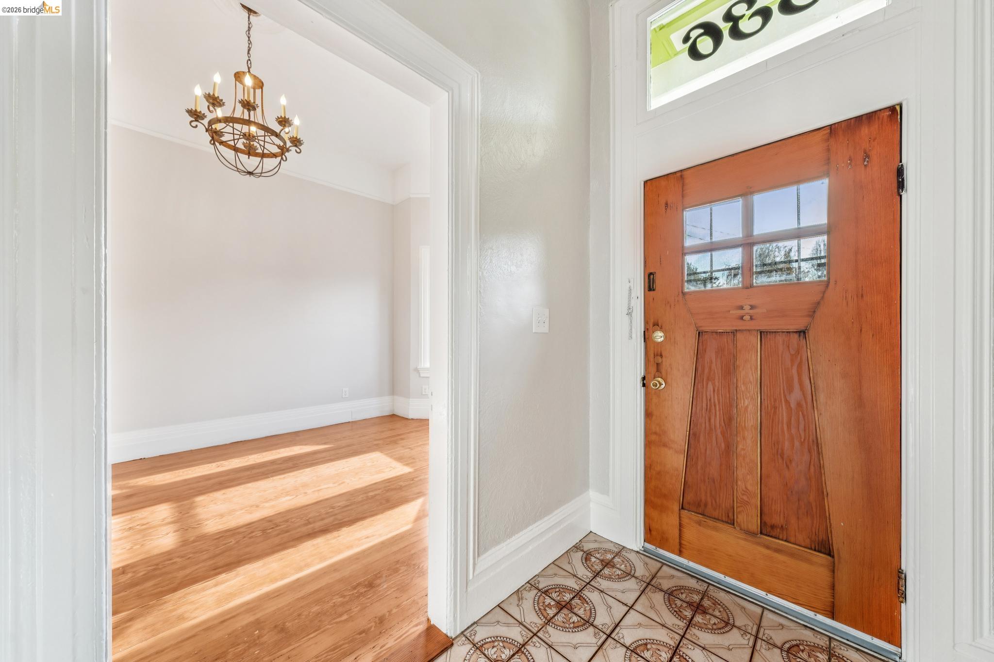 Detail Gallery Image 3 of 55 For 836 20th Street, Oakland,  CA 94607 - – Beds | – Baths