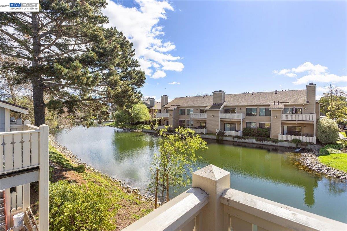 Detail Gallery Image 29 of 60 For 130 Lakeshore Ct, Richmond,  CA 94804 - 1 Beds | 1 Baths