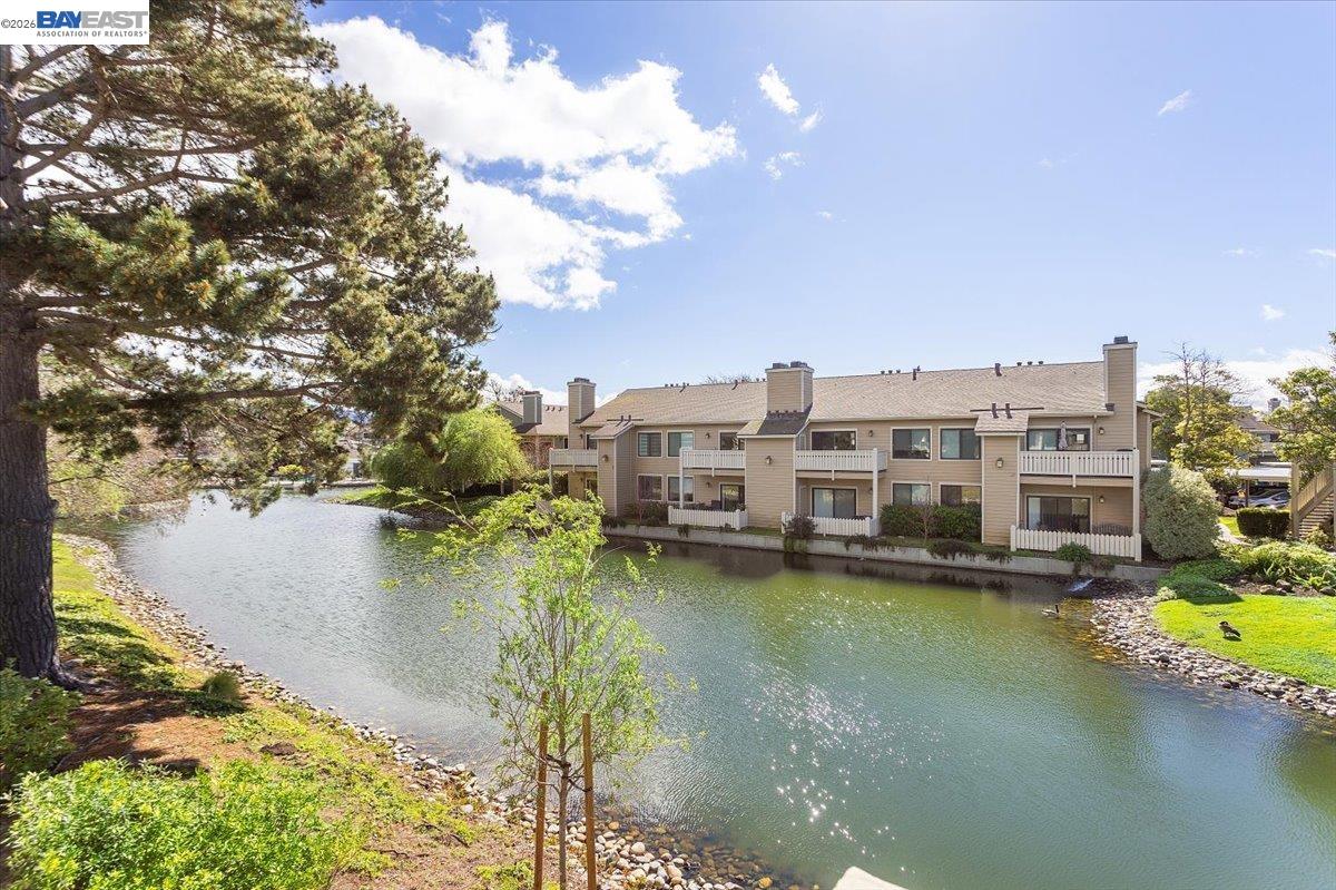 Detail Gallery Image 36 of 60 For 130 Lakeshore Ct, Richmond,  CA 94804 - 1 Beds | 1 Baths