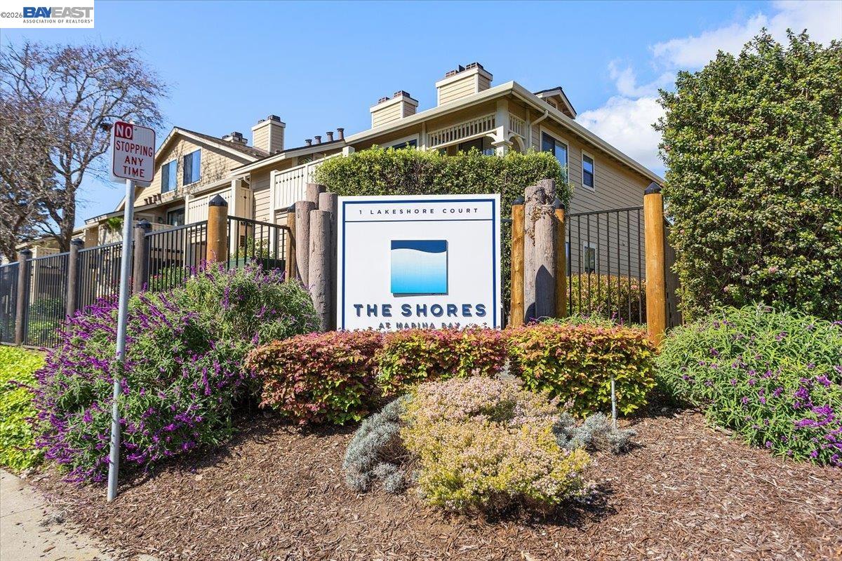 Detail Gallery Image 56 of 60 For 130 Lakeshore Ct, Richmond,  CA 94804 - 1 Beds | 1 Baths